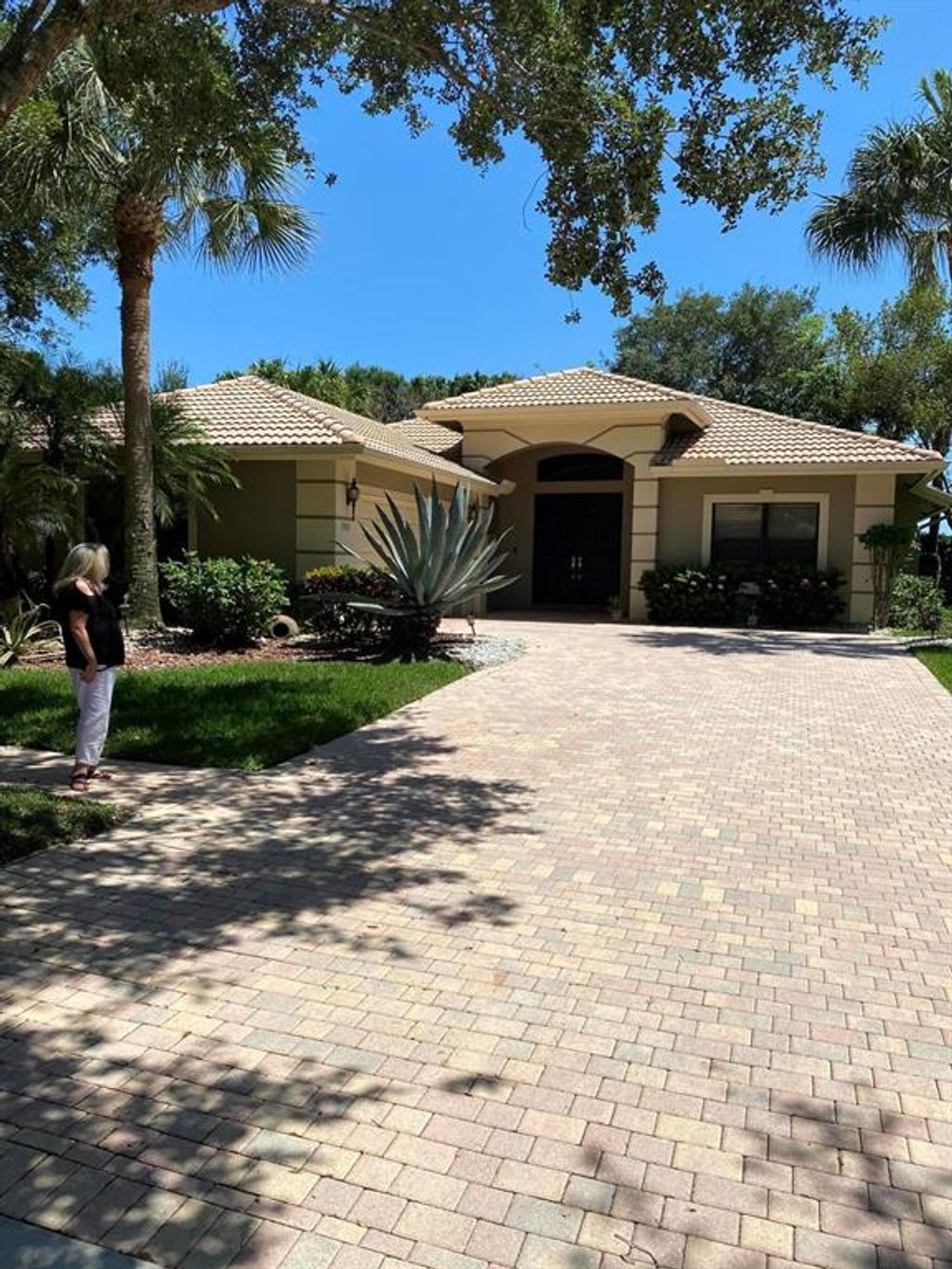Photo of 7969 Via Grande, Boynton Beach, FL 33437 (MLS # R10714295)