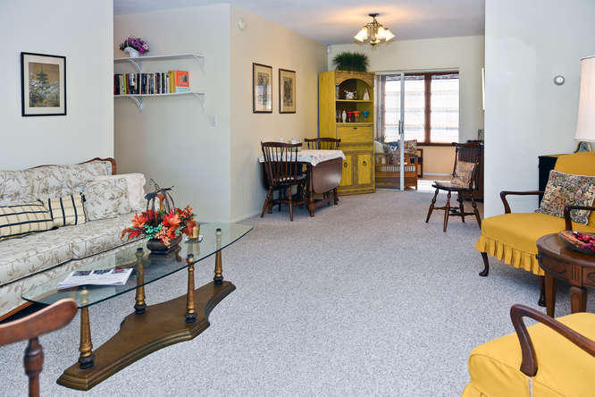 PALM BEACH LEISUREVILLE REPLAT - Residential Lease