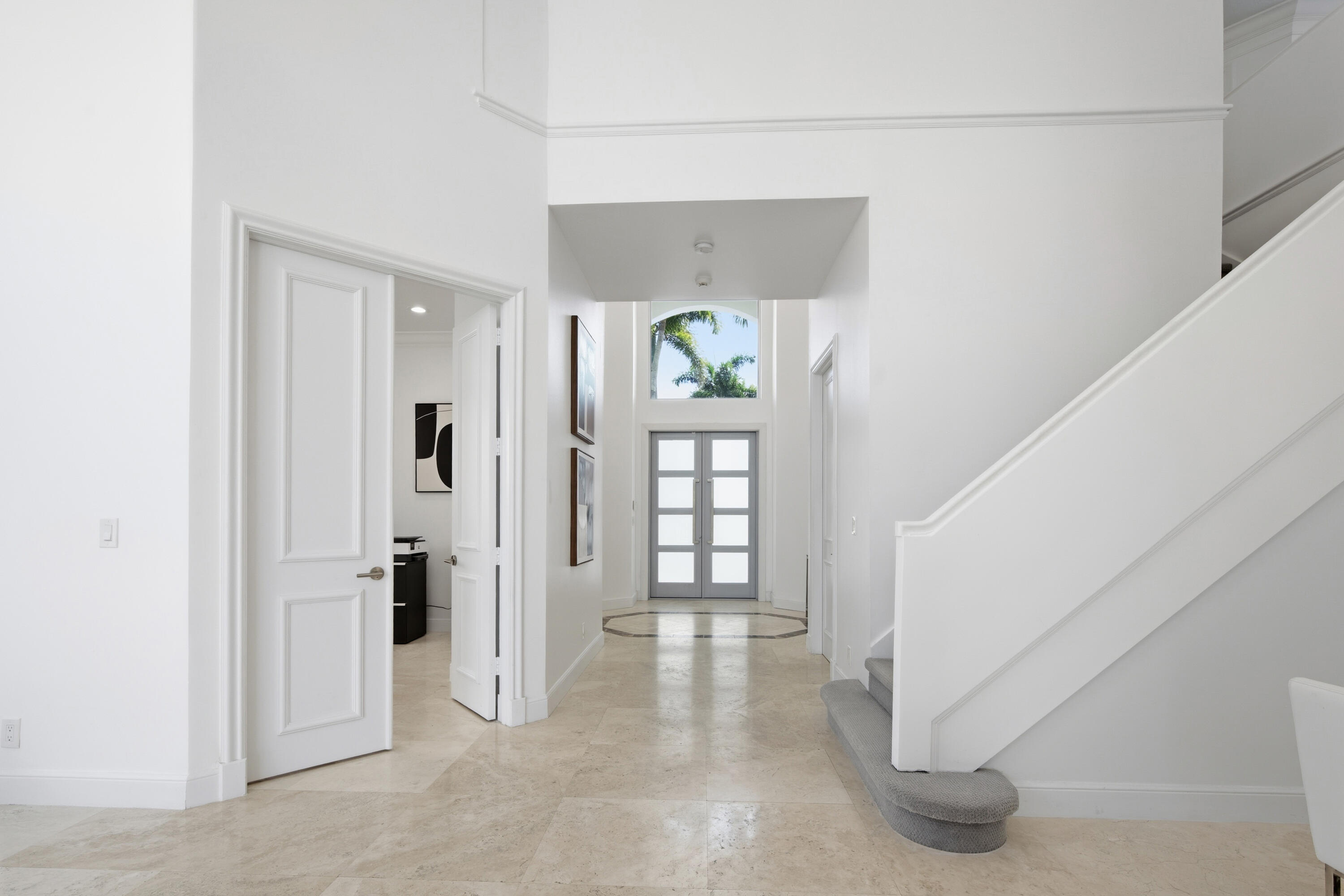 REGENTS SQUARE OF WOODFIELD CC - Residential