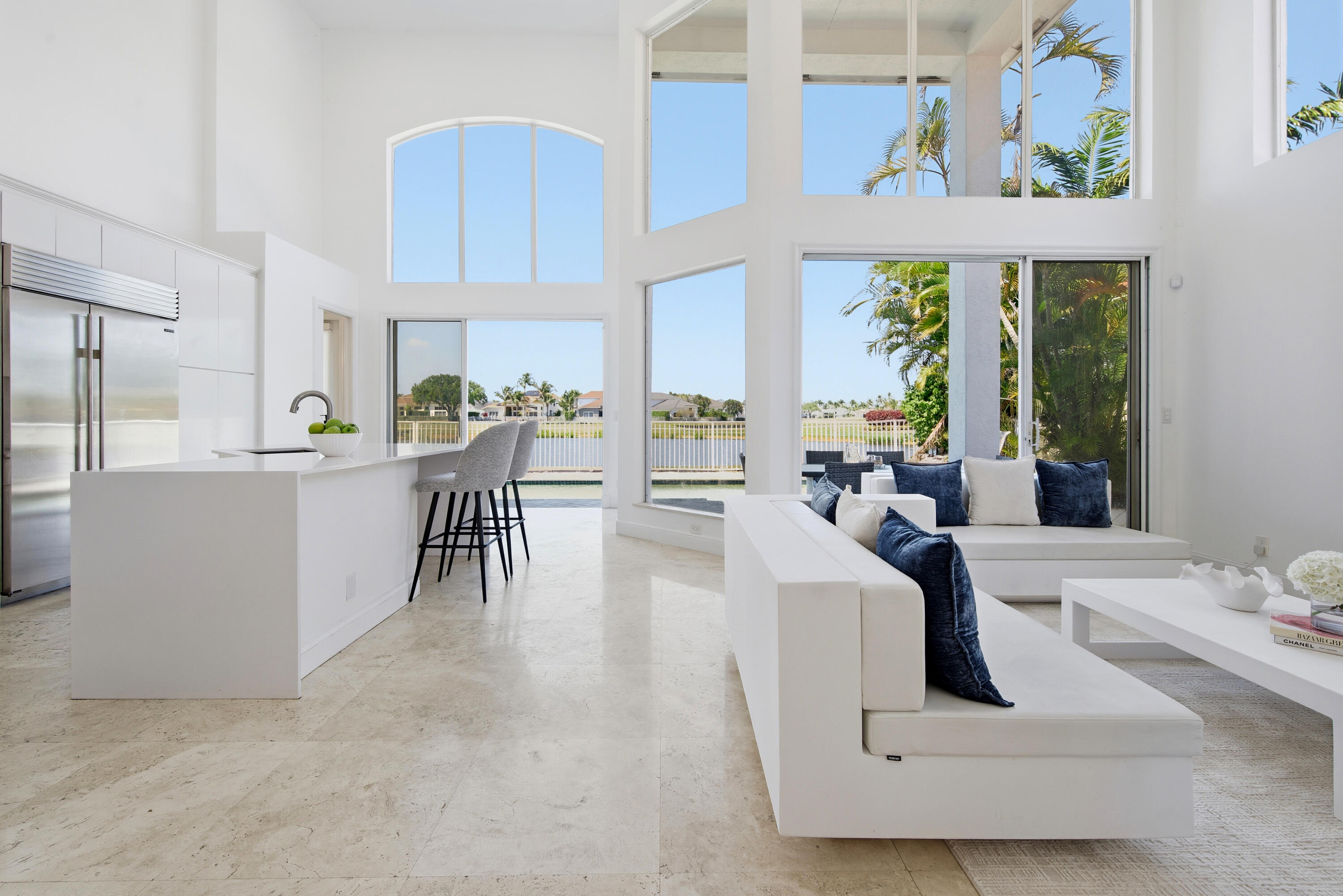 REGENTS SQUARE OF WOODFIELD CC - Residential