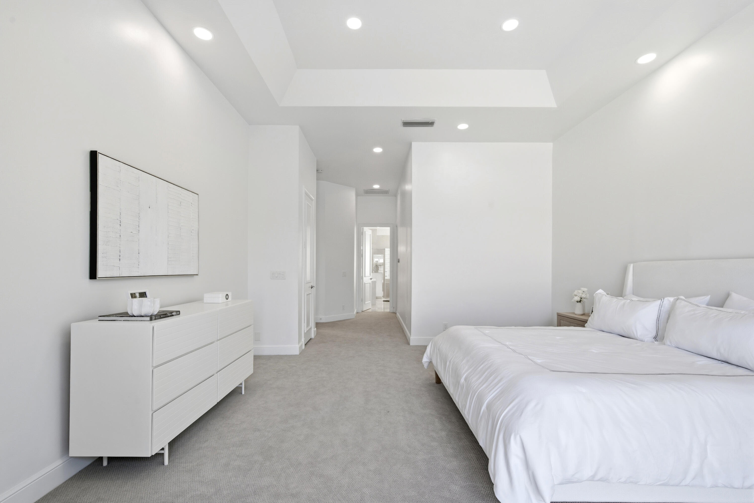 REGENTS SQUARE OF WOODFIELD CC - Residential