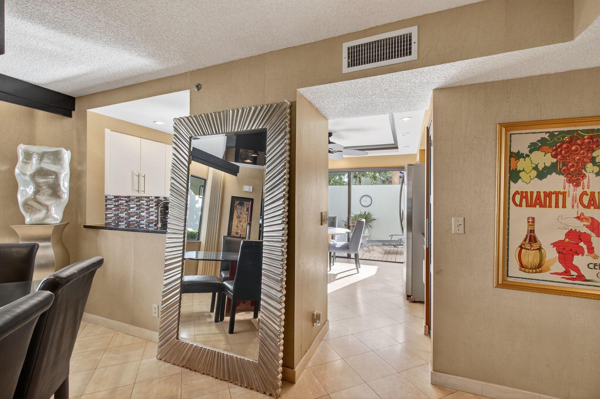 GLENEAGLES V COND - Residential