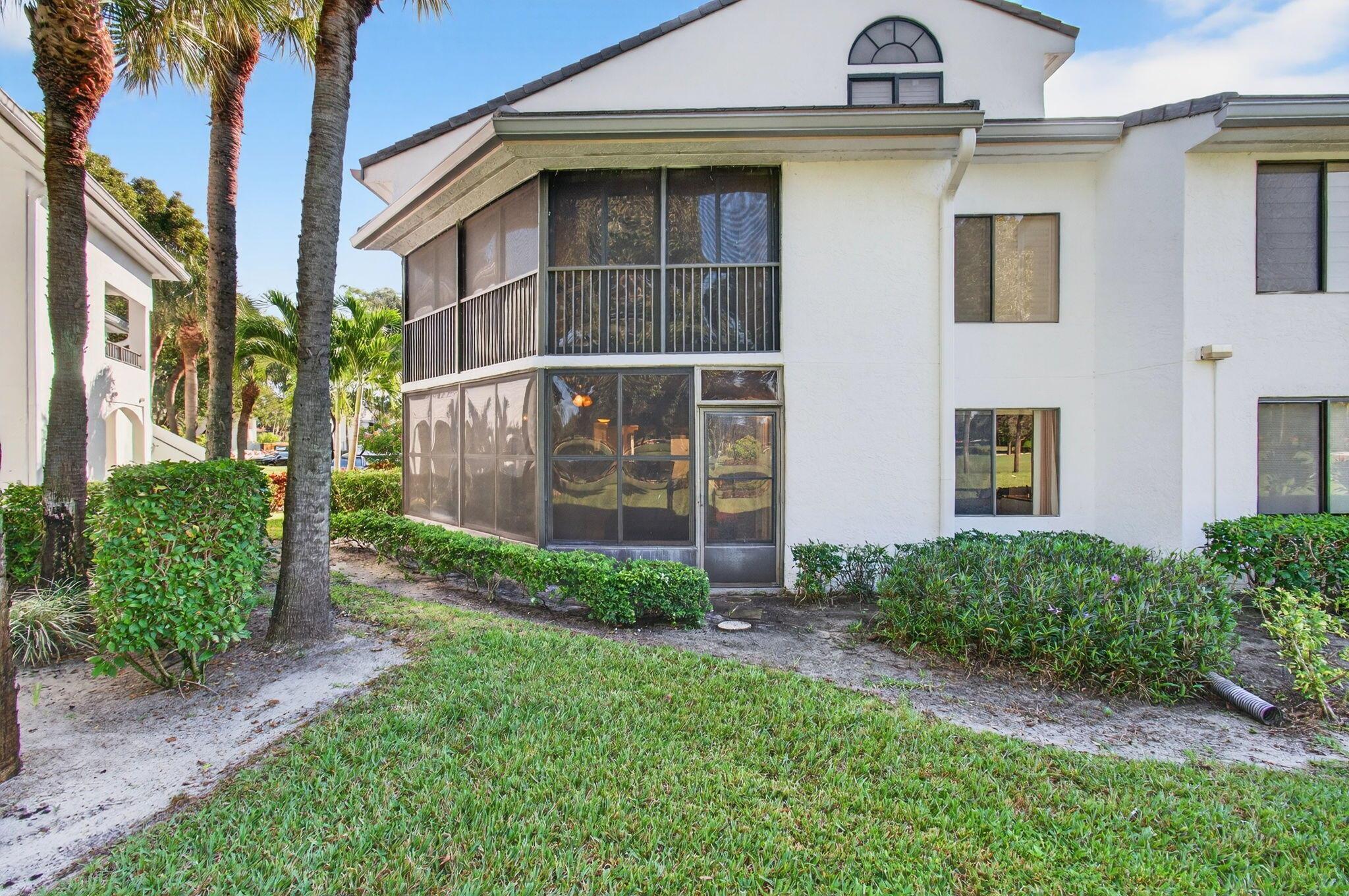 GLENEAGLES V COND - Residential