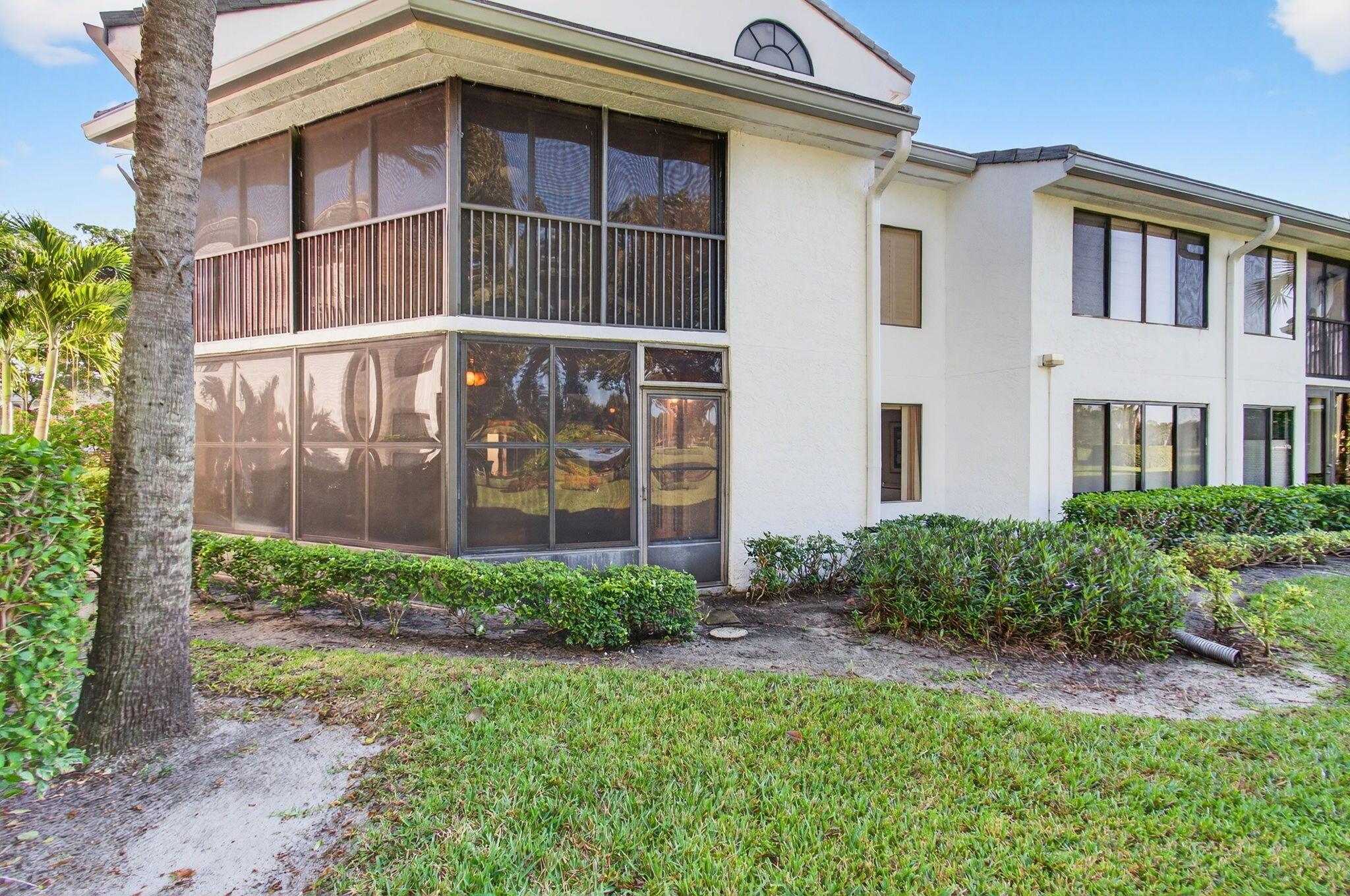 GLENEAGLES V COND - Residential