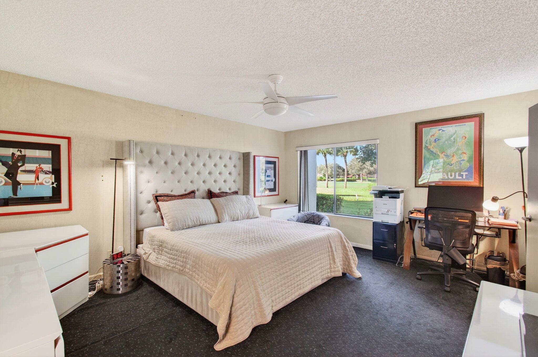 GLENEAGLES V COND - Residential