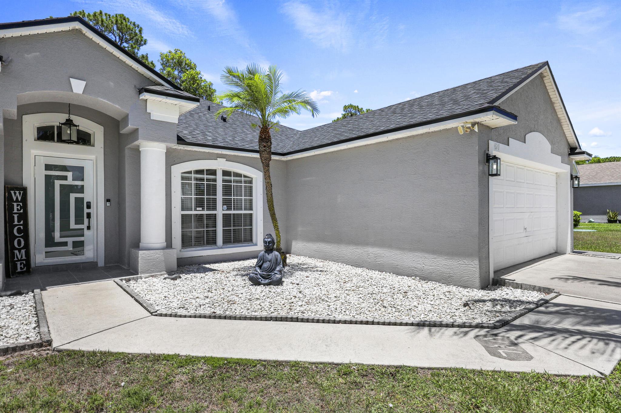 421 NW Cornell Avenue, Port St Lucie, FL, 34983/$420,000 4 421 NW Cornell Avenue