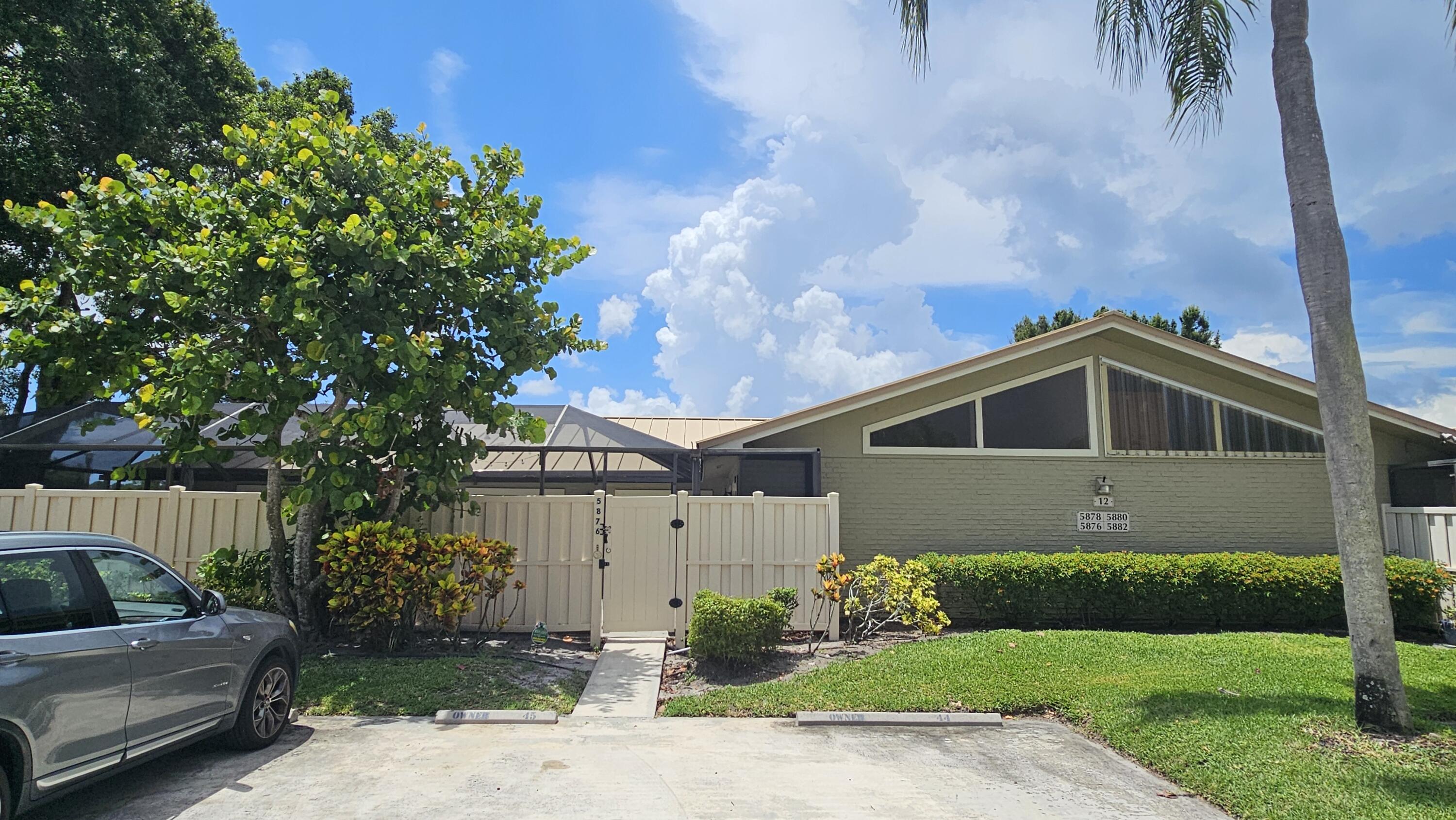 Photo 1 of 23 — 5876 Golden Eagle Circle, Palm Beach Gardens, FL 33418