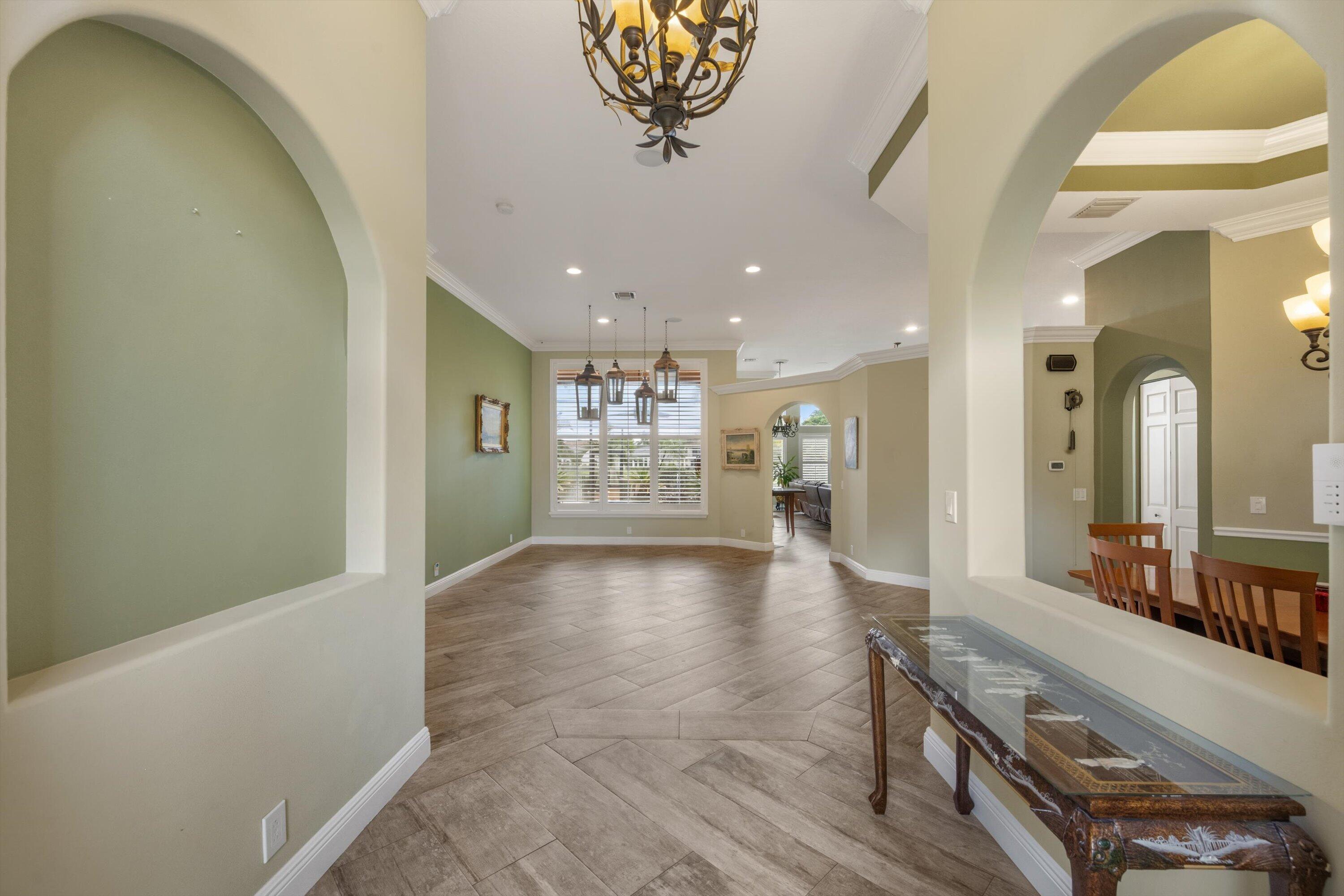 4916 FOREST DALE Drive