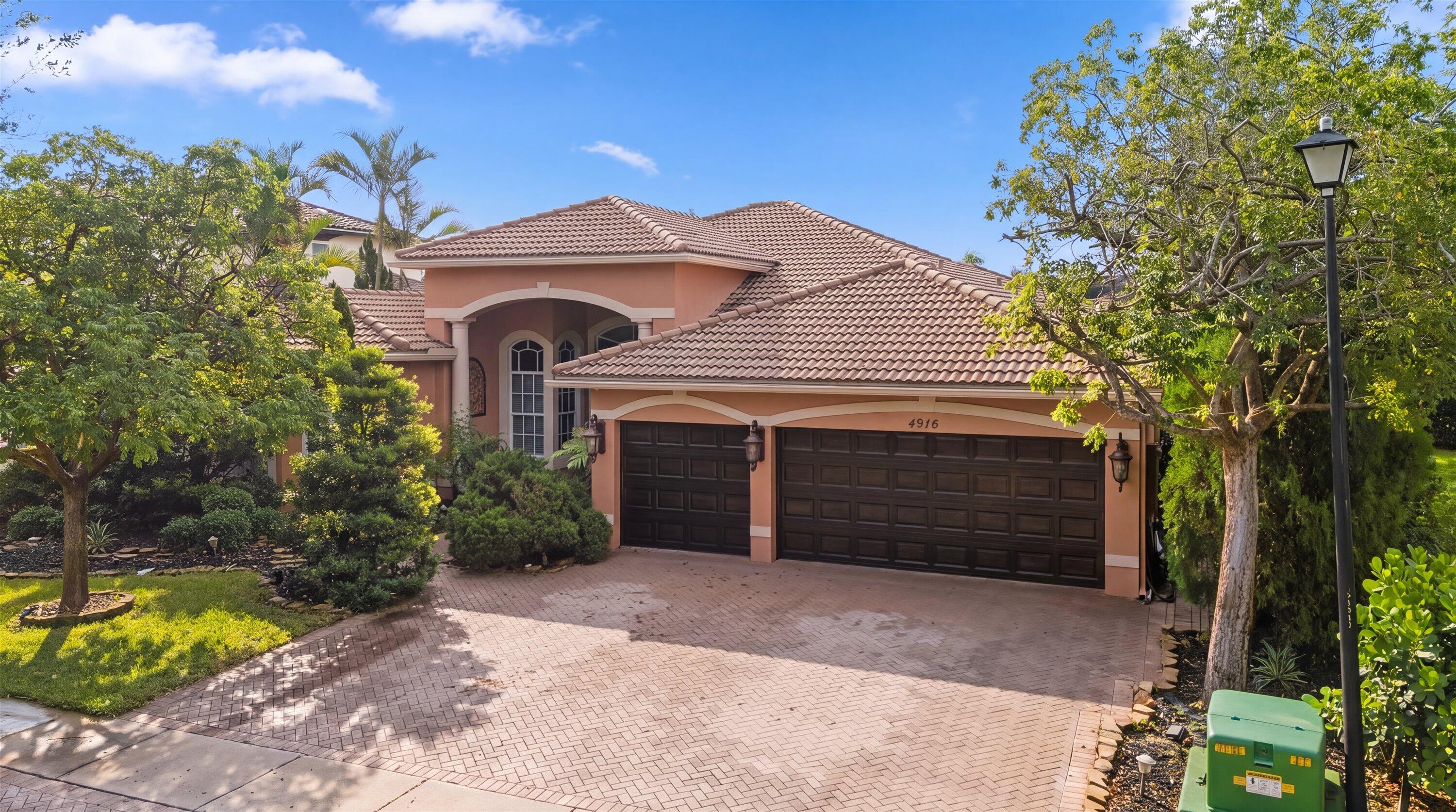 4916 FOREST DALE Drive