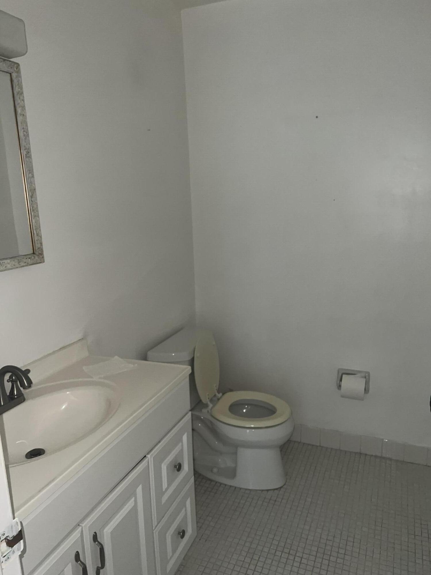 COLONNADES CONDOMINIUM - Residential