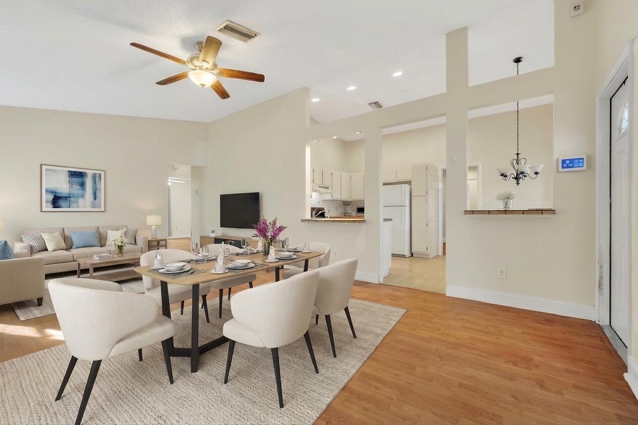 FAMILY HOMES - Residential