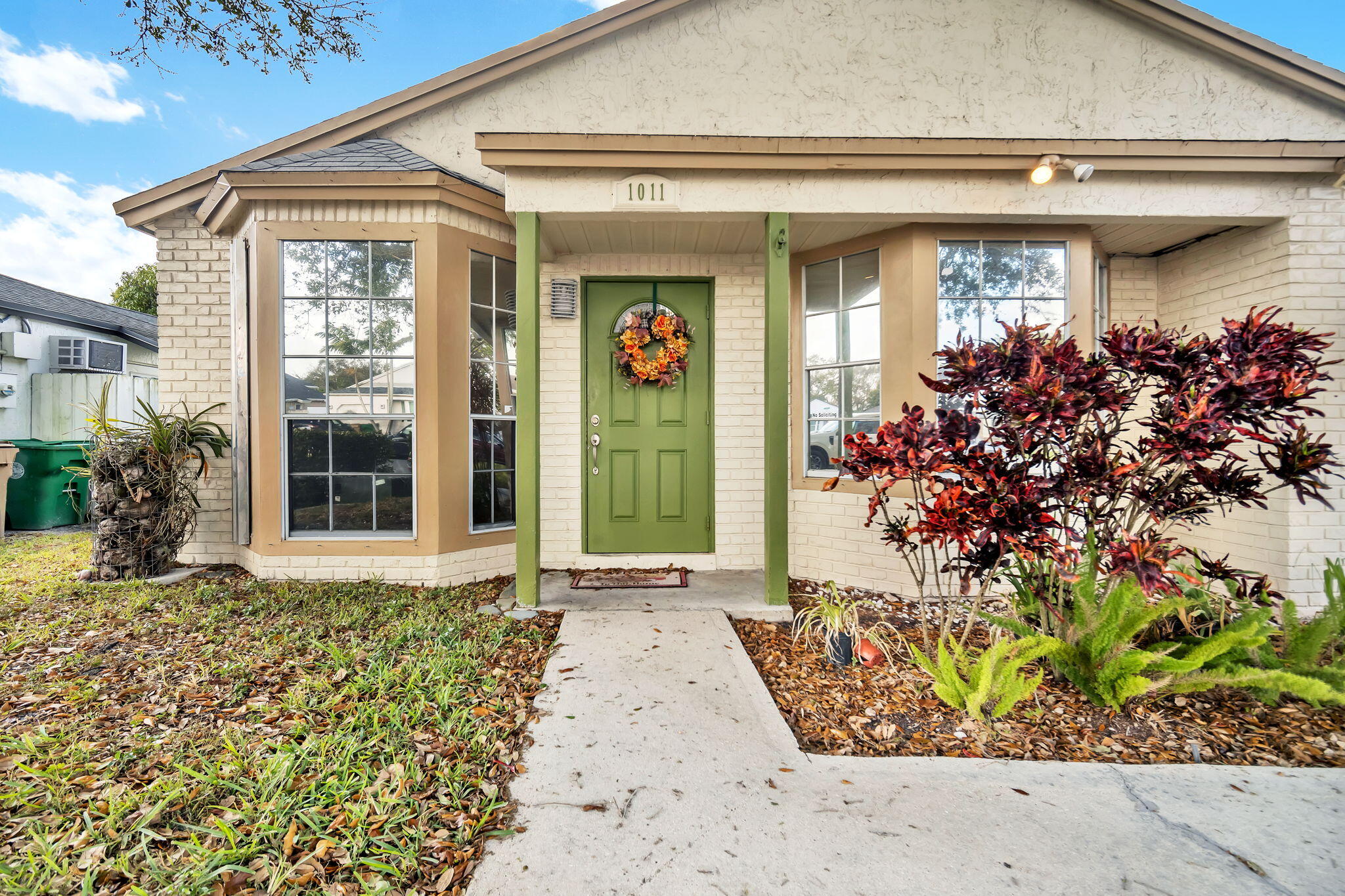 FAMILY HOMES - Residential