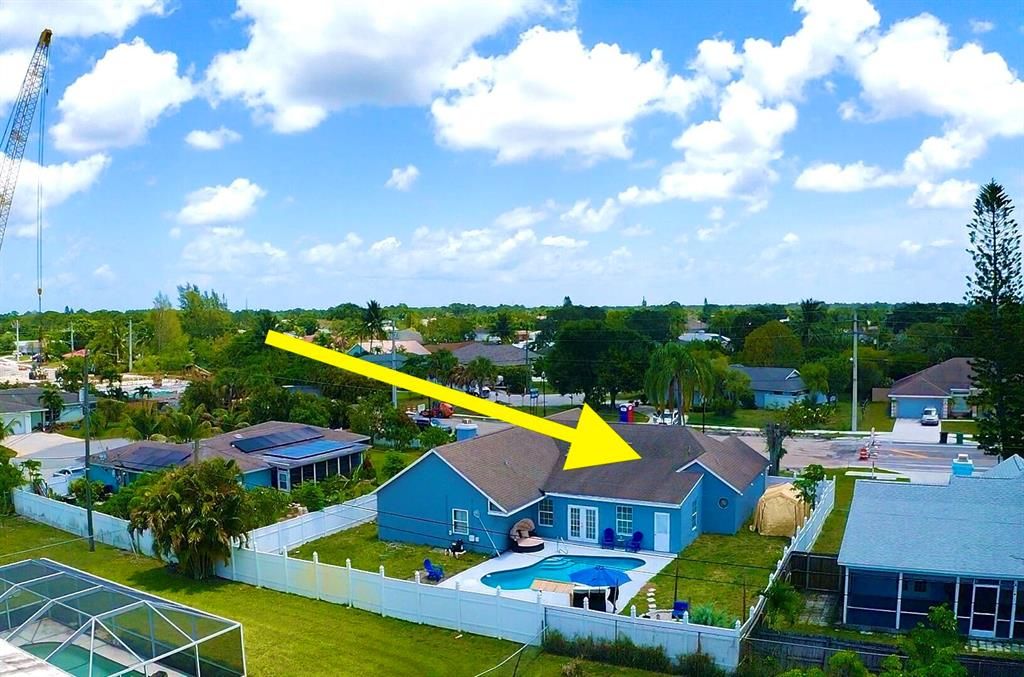 Photo of 2062 SE Floresta Drive, Port St Lucie, FL 34984 (MLS # R10886706)