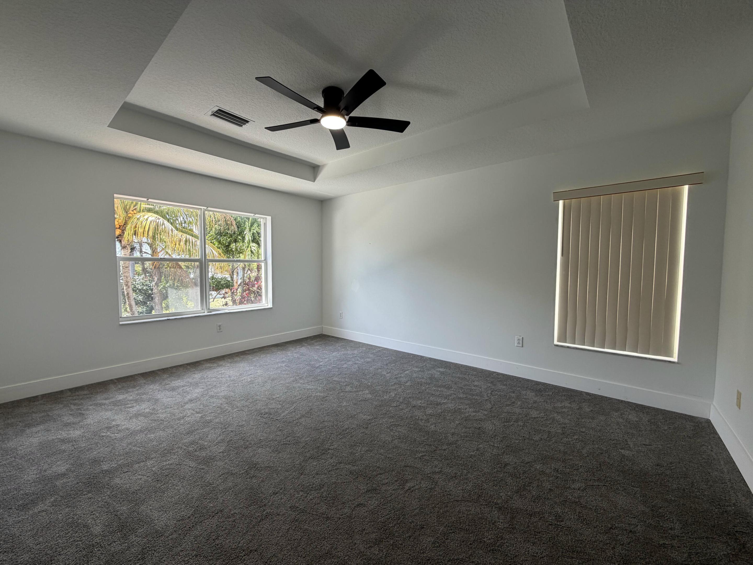 SEMINOLE ESTATES & TOWNHOMES - Residential Lease