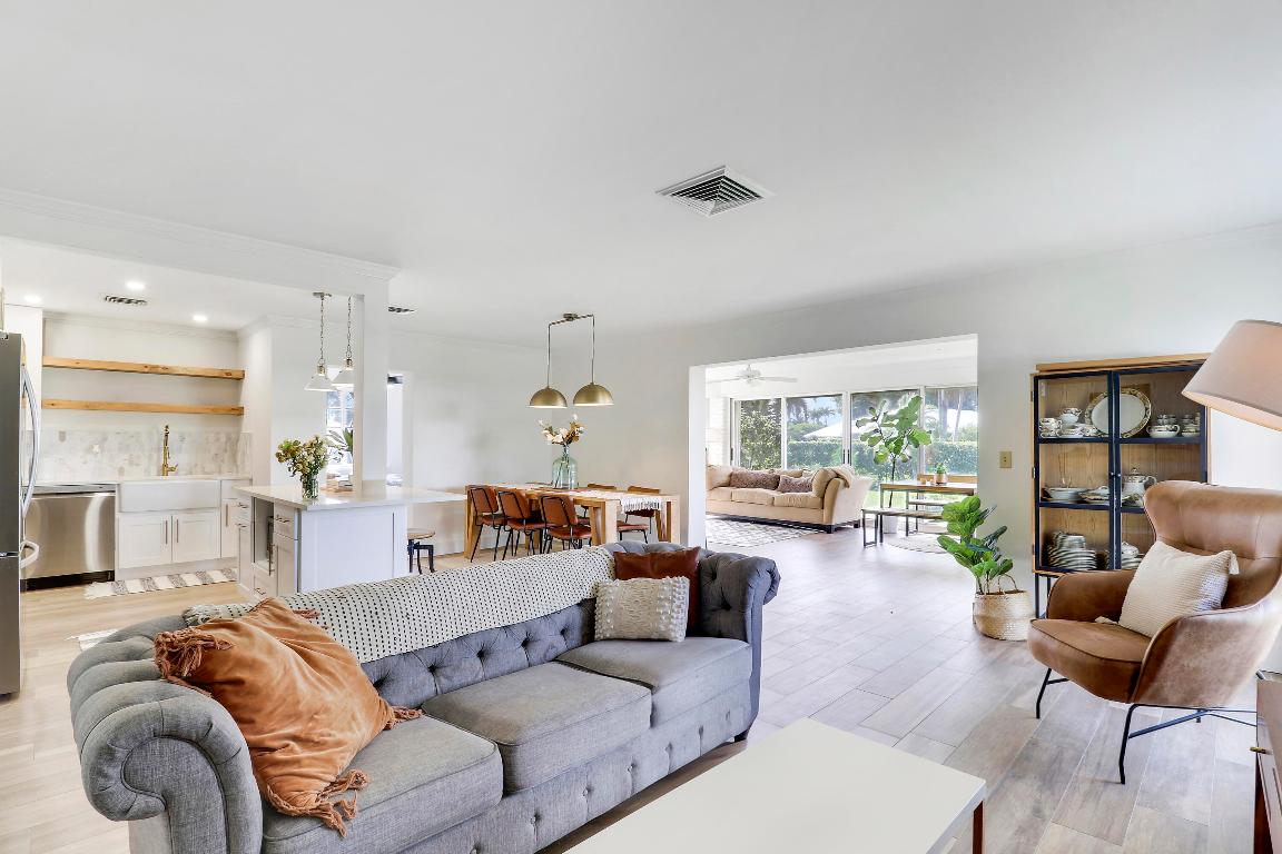 YORKTOWNE VILLAS - Residential