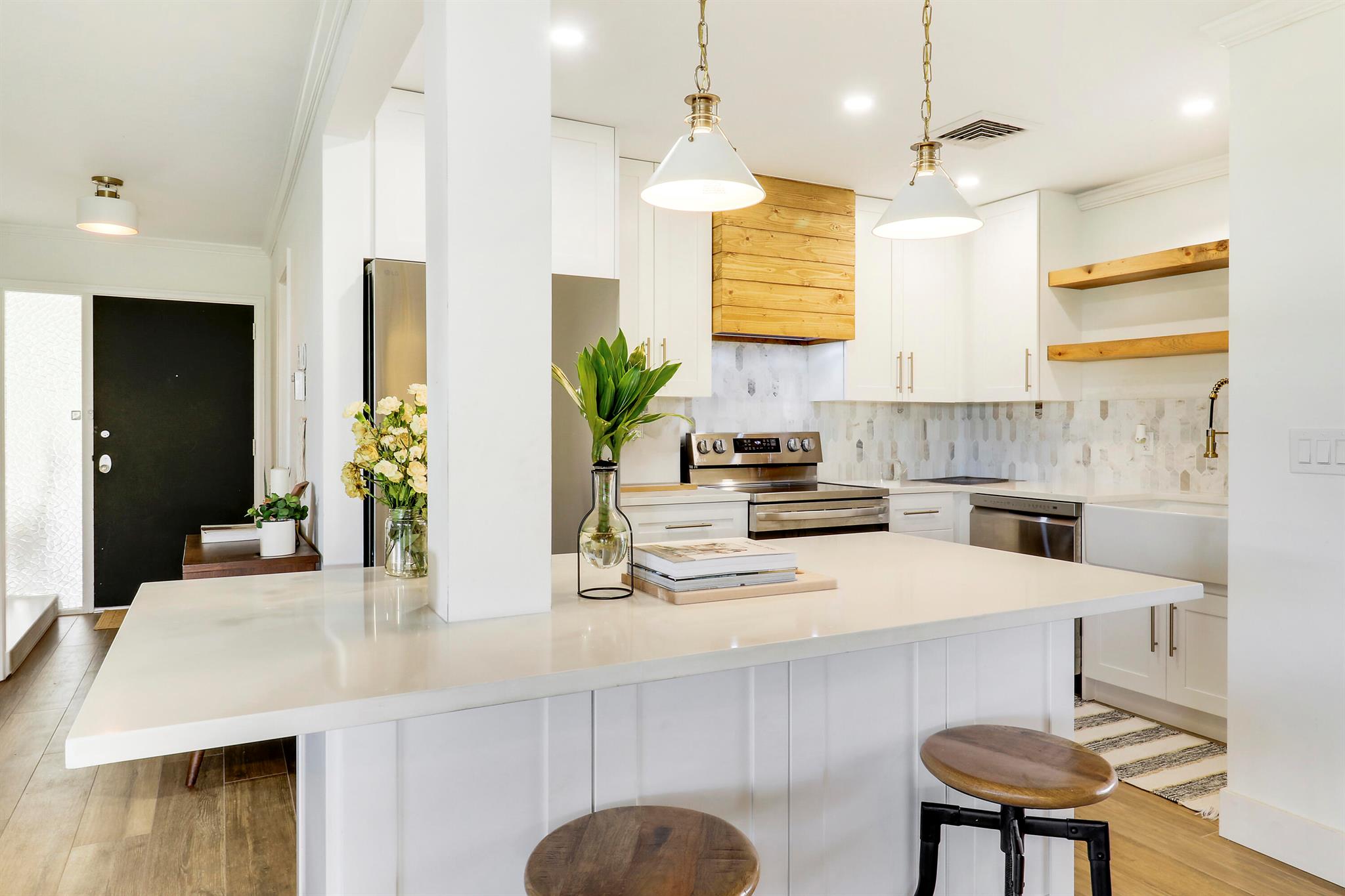 YORKTOWNE VILLAS - Residential