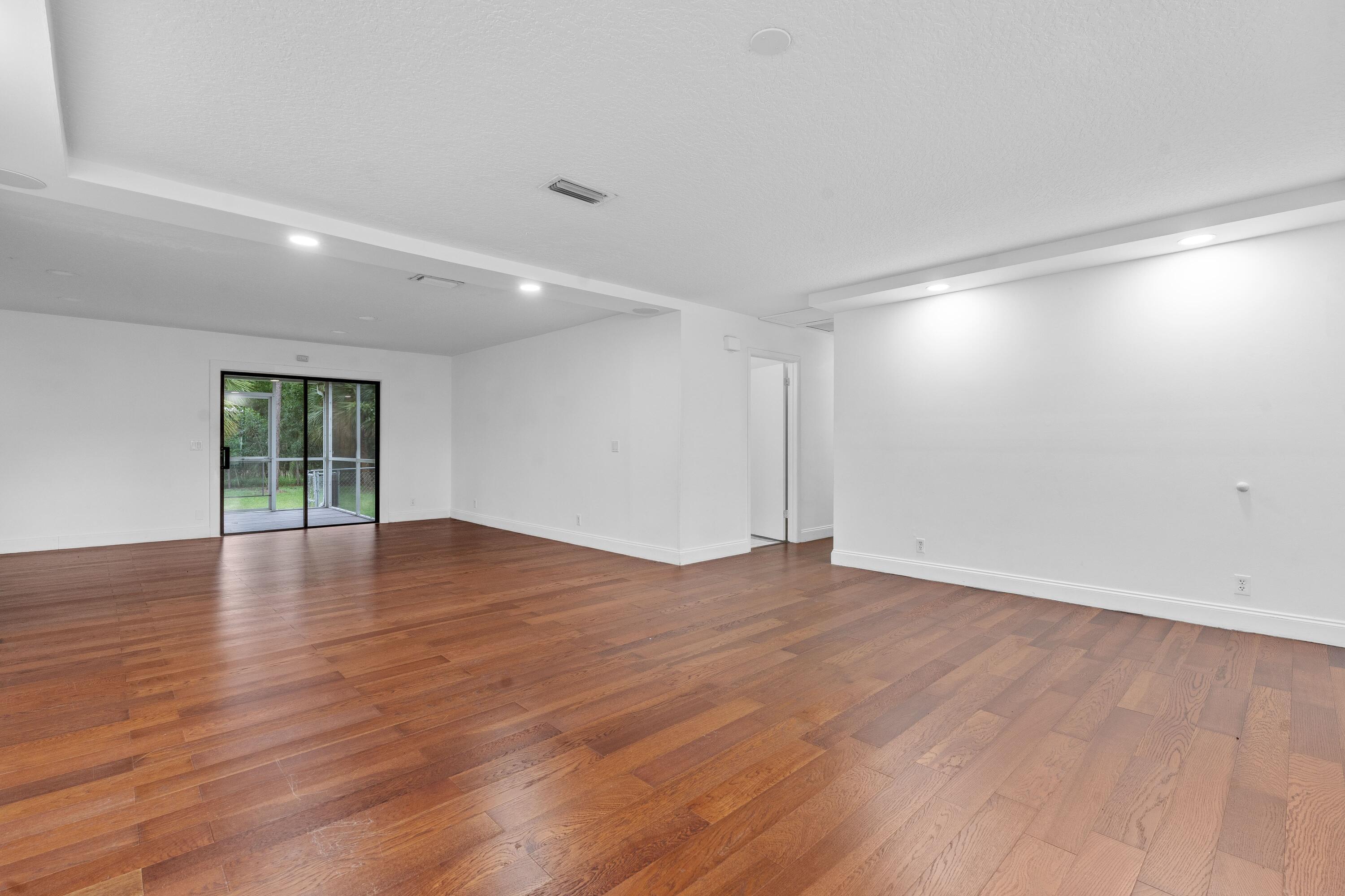 Jupiter Farms - Residential Lease