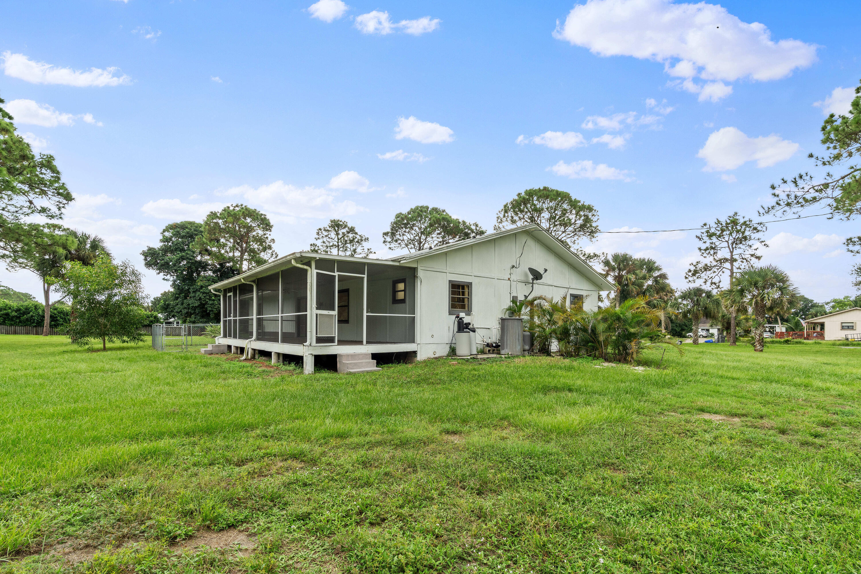 Jupiter Farms - Residential Lease