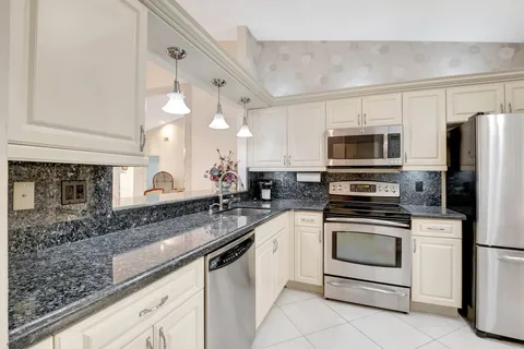 5912 Spring Lakes Unit A, Boynton Beach, FL MLS: R11074330