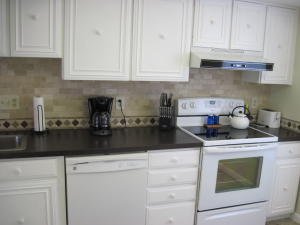 RIVERBEND CONDO - Residential Lease