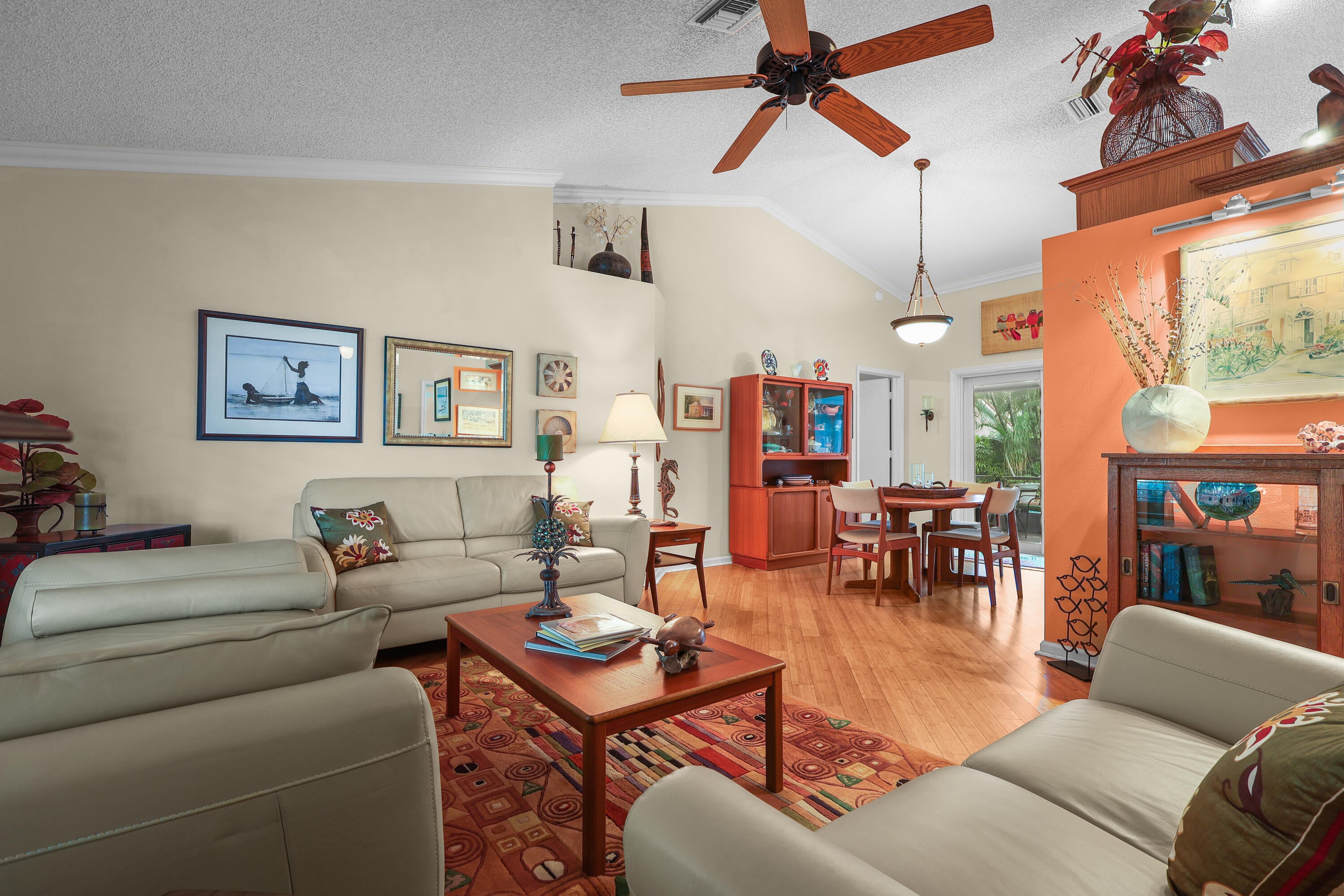 396 REDWOOD Lane