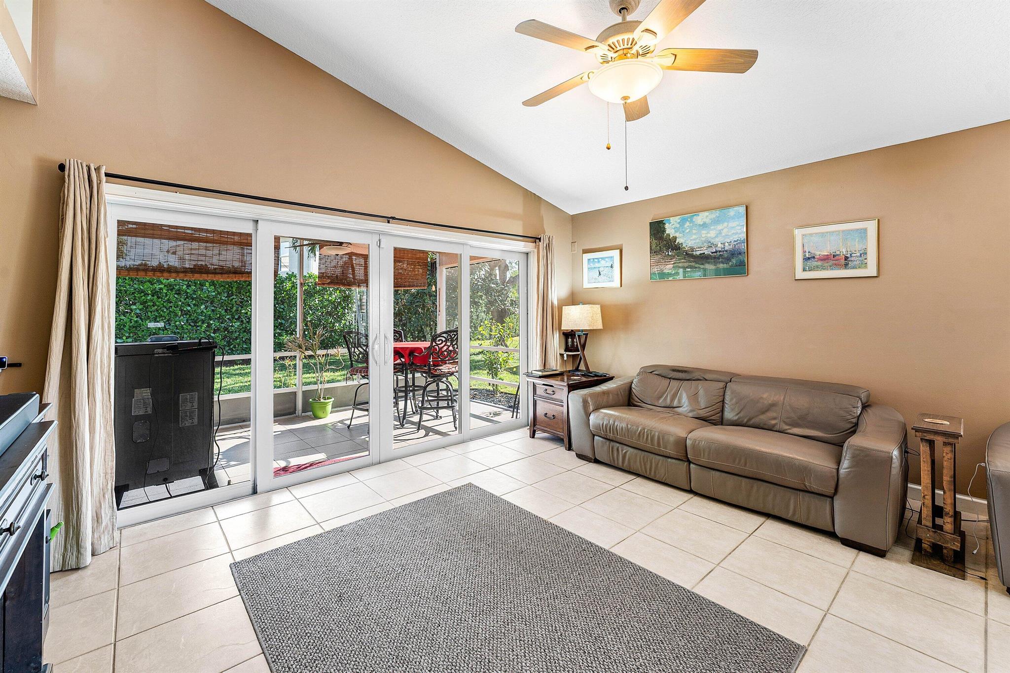 HAMILTON BAY SEC 1A AND 1 - Residential