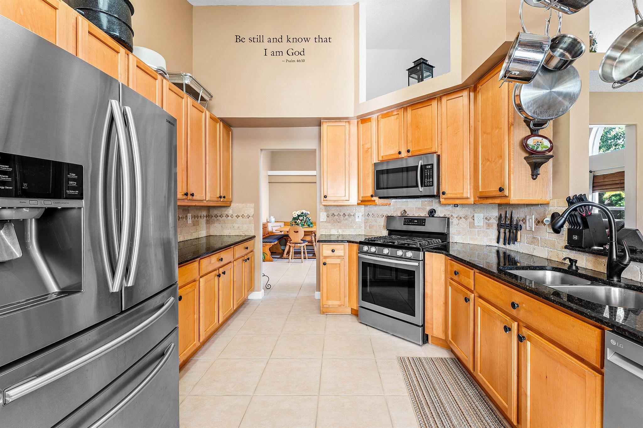 HAMILTON BAY SEC 1A AND 1 - Residential