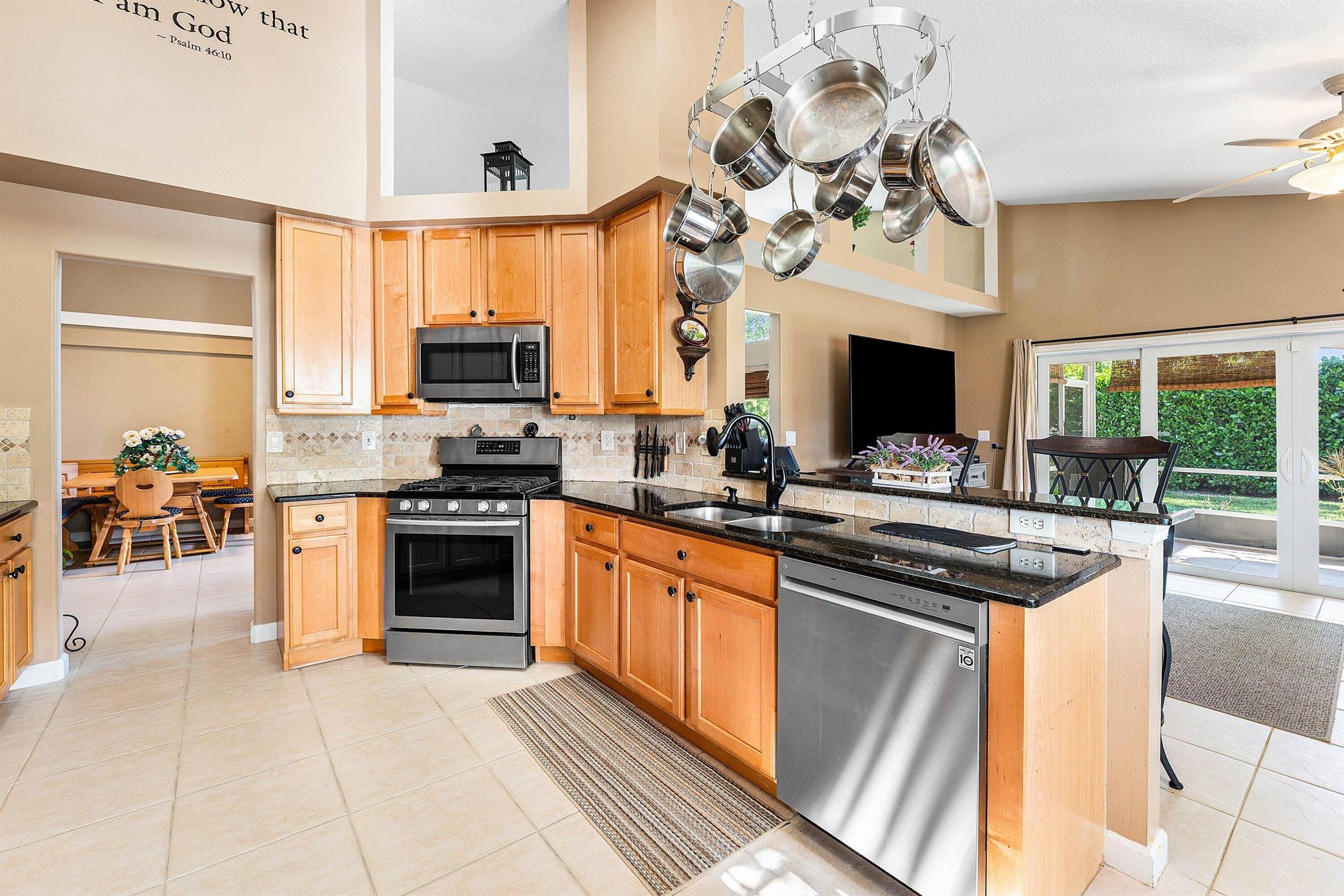 HAMILTON BAY SEC 1A AND 1 - Residential