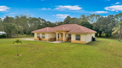 A home in Loxahatchee