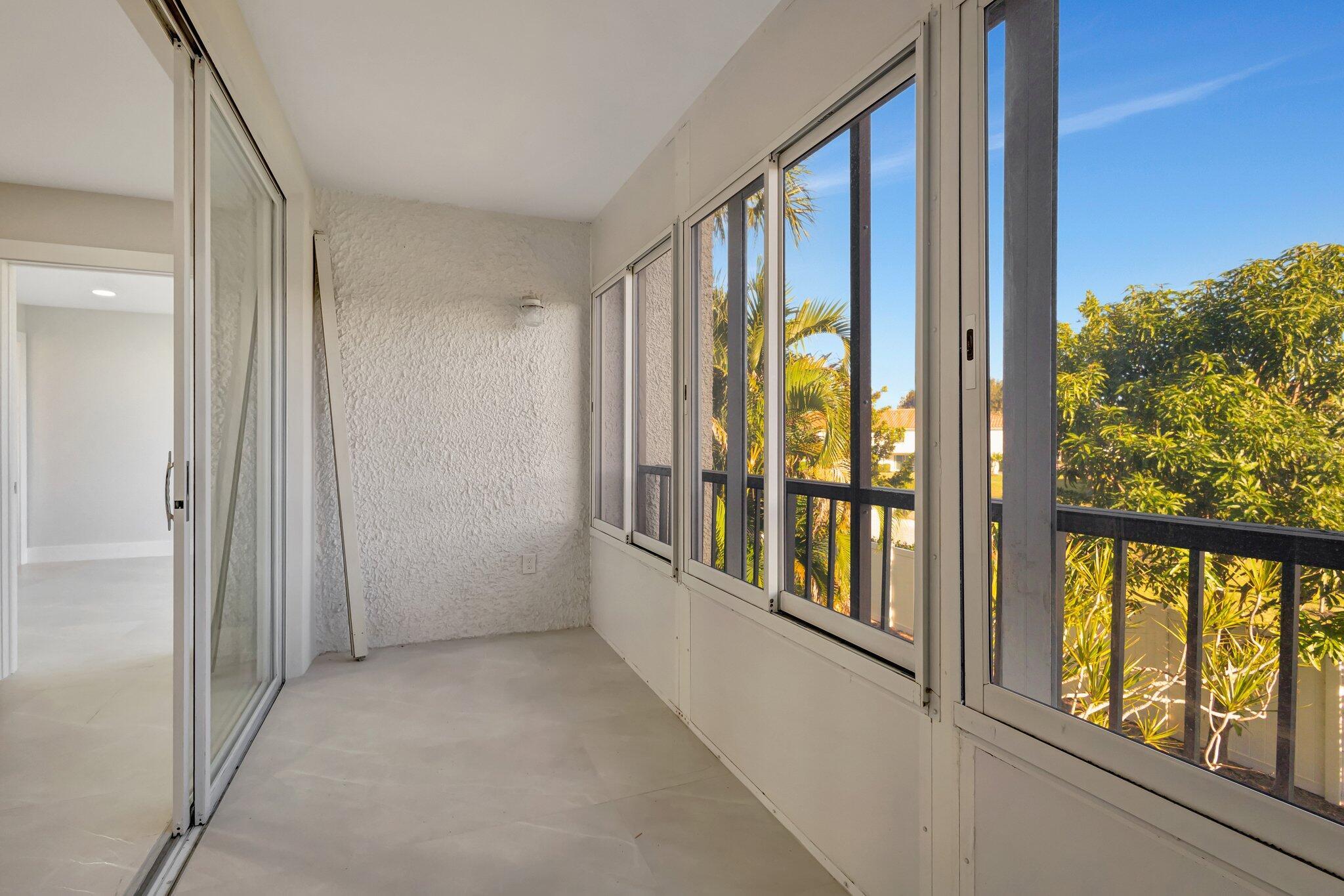 FOUNTAINS OF PALM BEACH C - Residential Lease