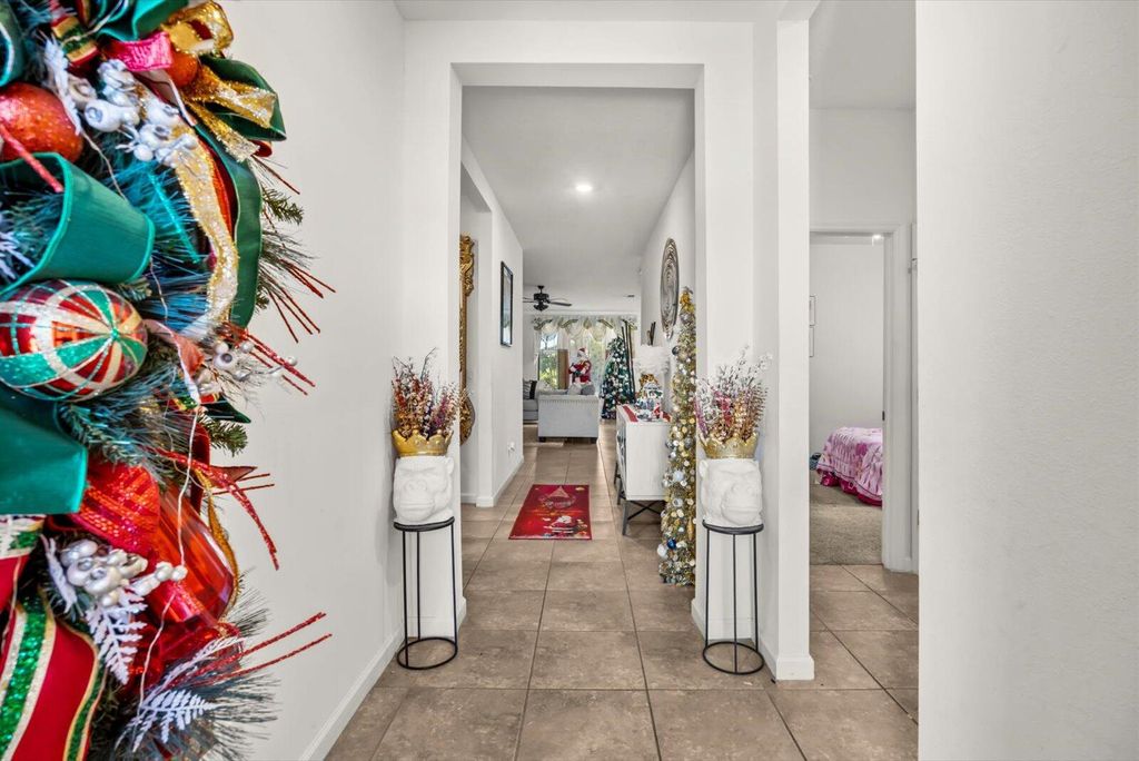 Photo of 6545 NW Oaklawn Way, Port Saint Lucie, FL 34983 (MLS # R11162539)