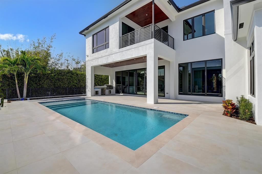 Harbour East - Residential