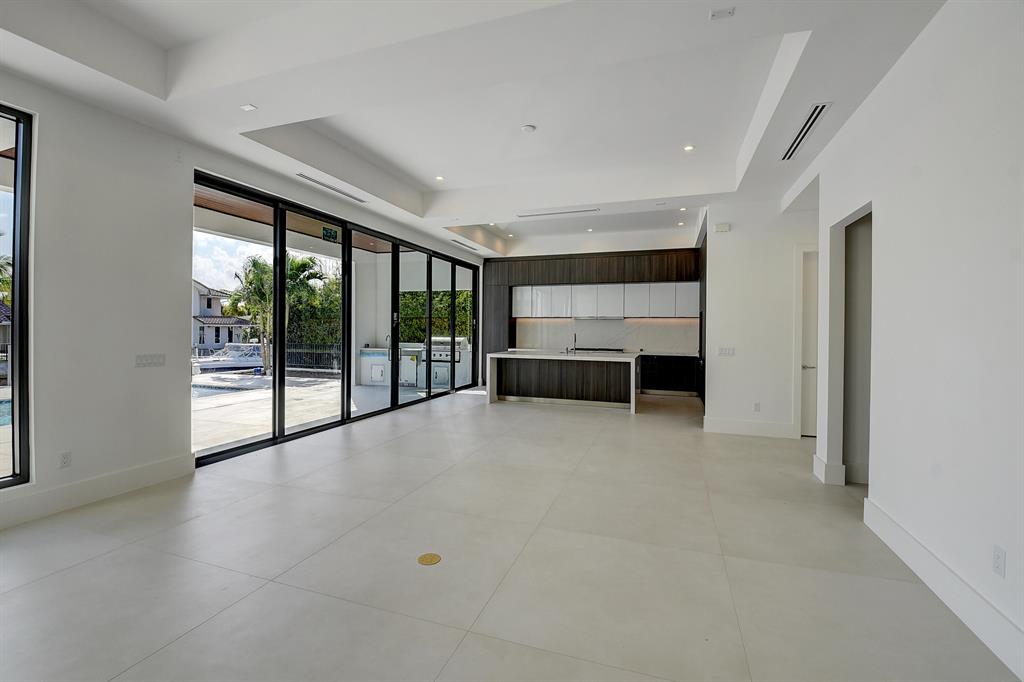 Harbour East - Residential