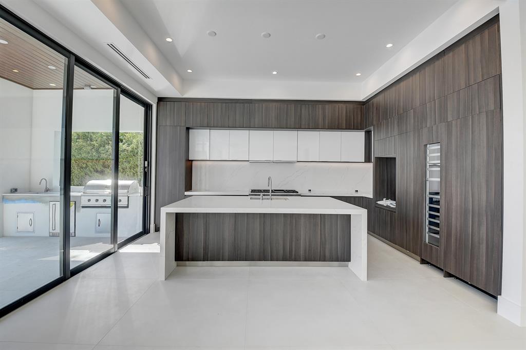 Harbour East - Residential