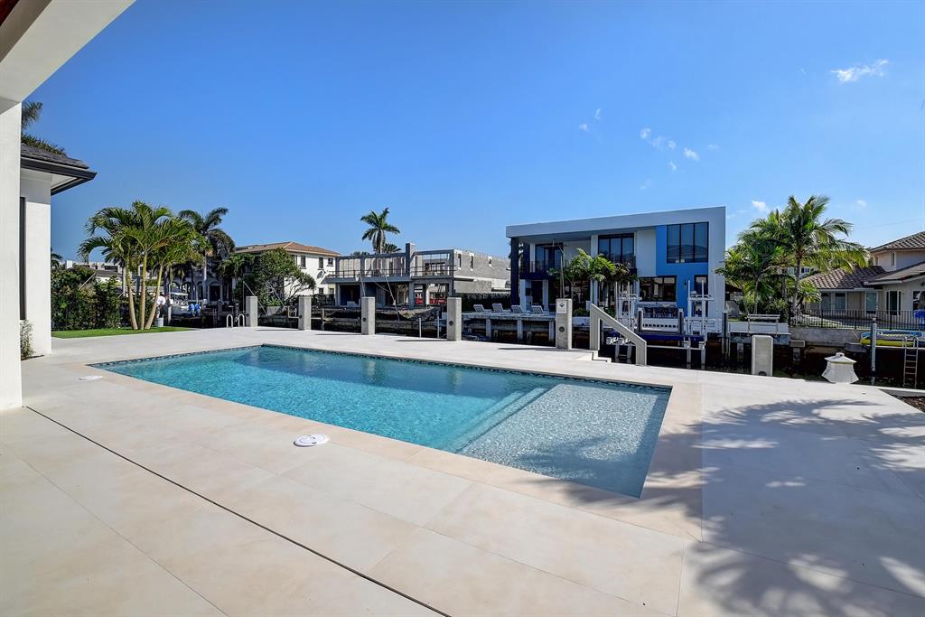 Harbour East - Residential