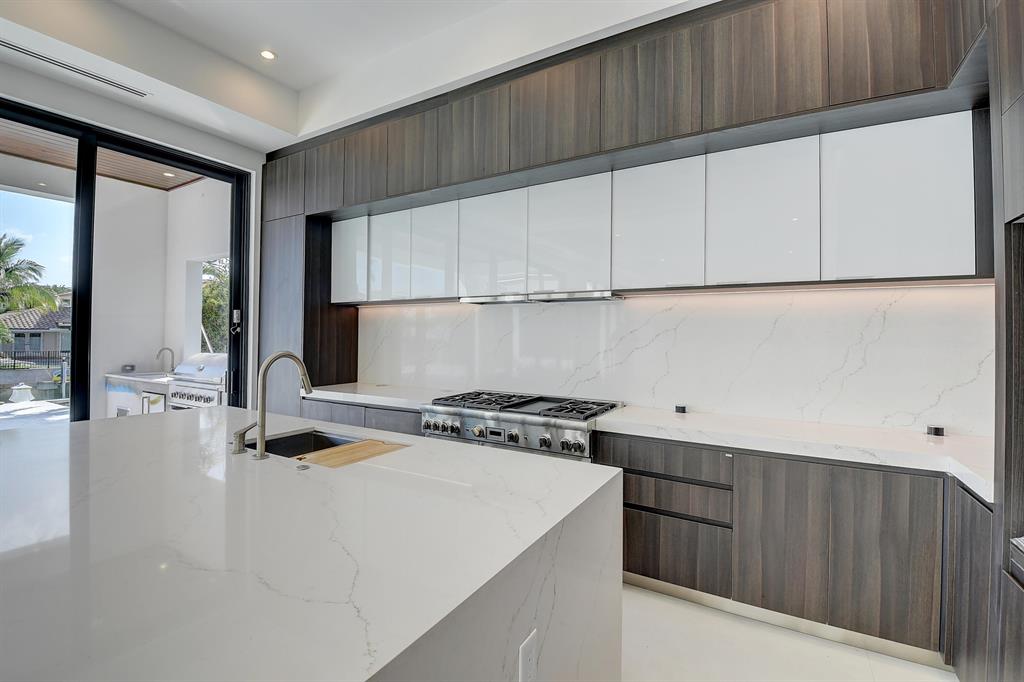 Harbour East - Residential