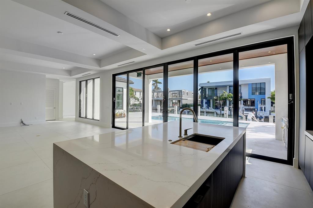 Harbour East - Residential