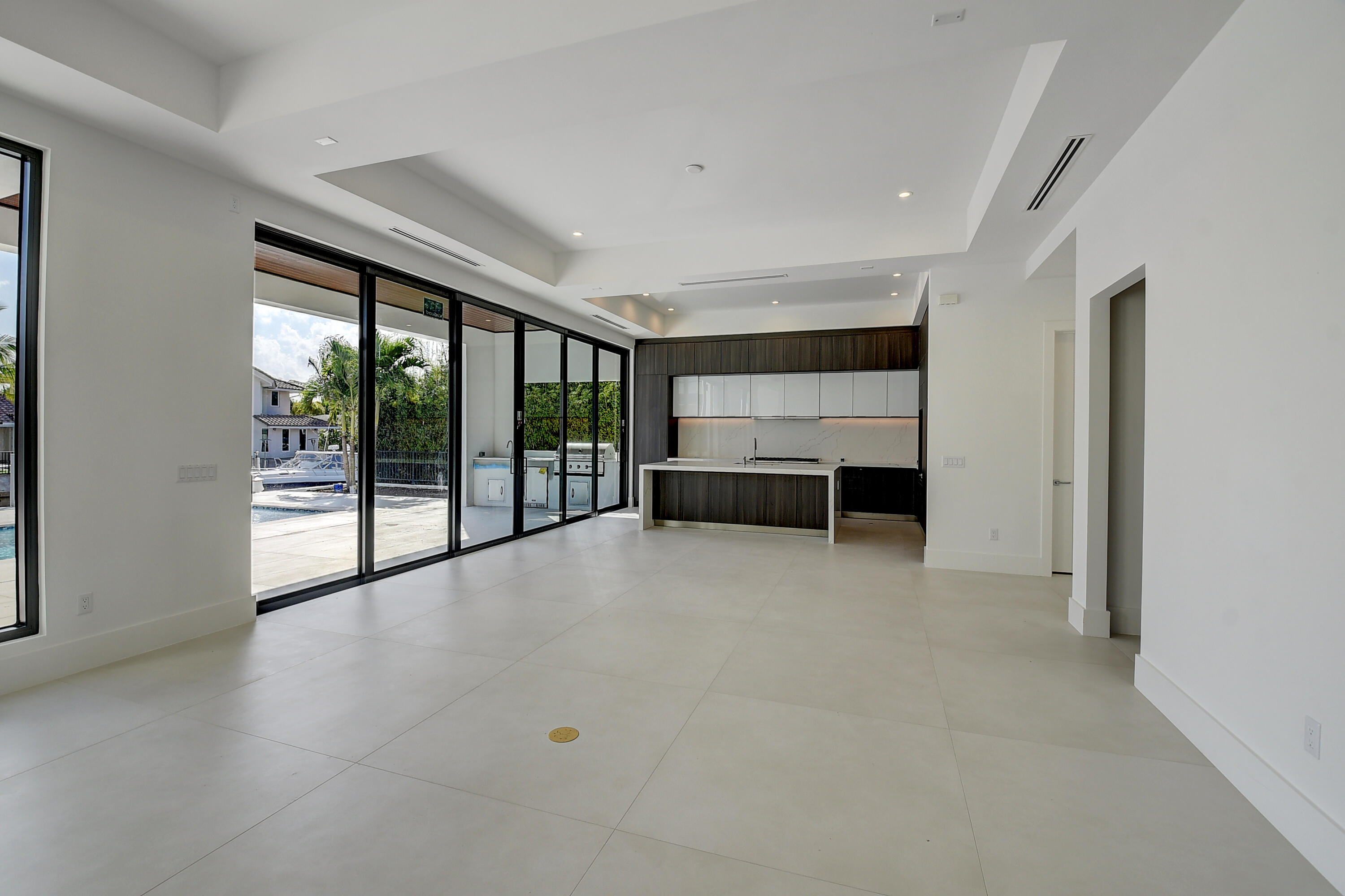 Harbour East - Residential