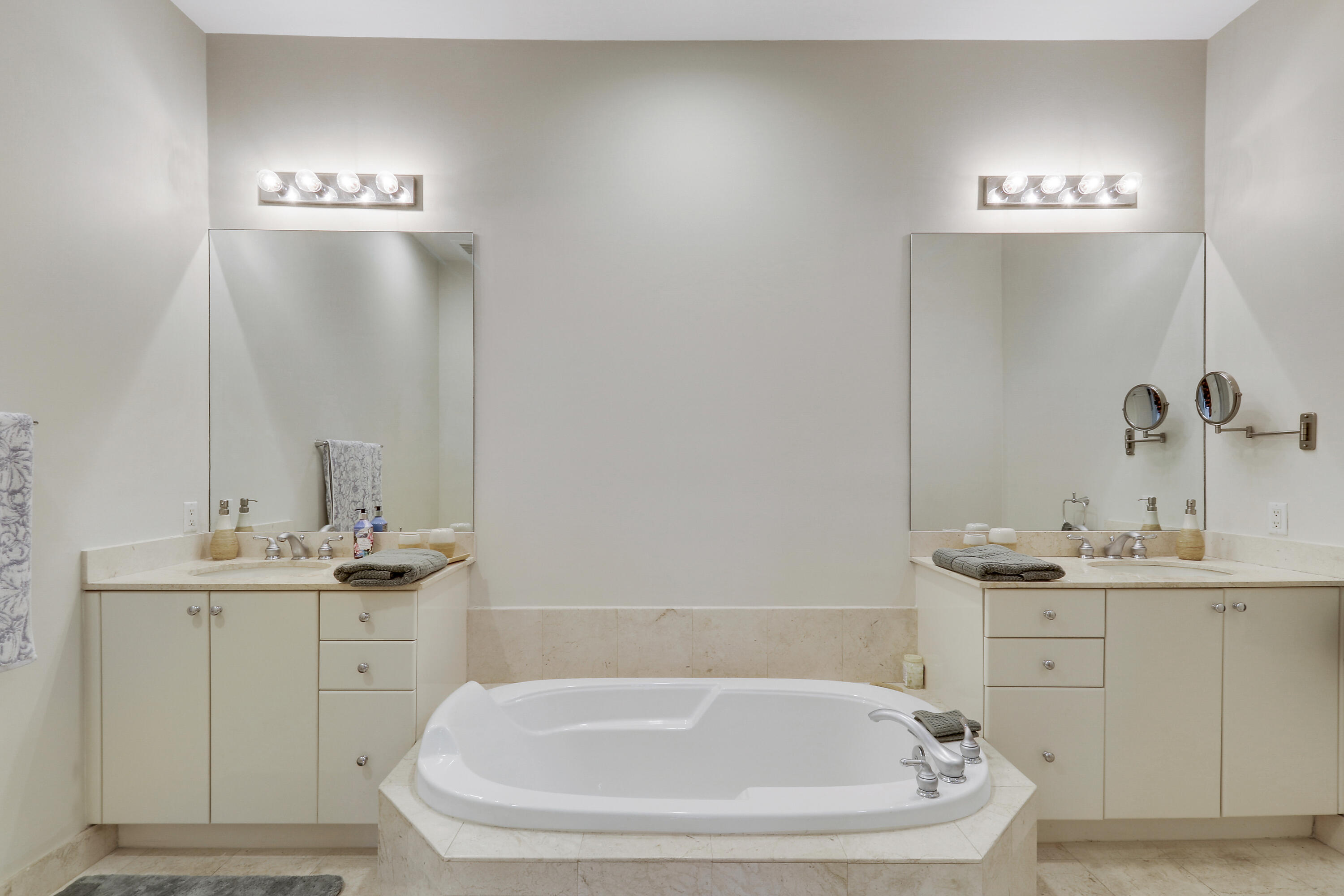 ONE CITY PLAZA CONDO - Residential Lease