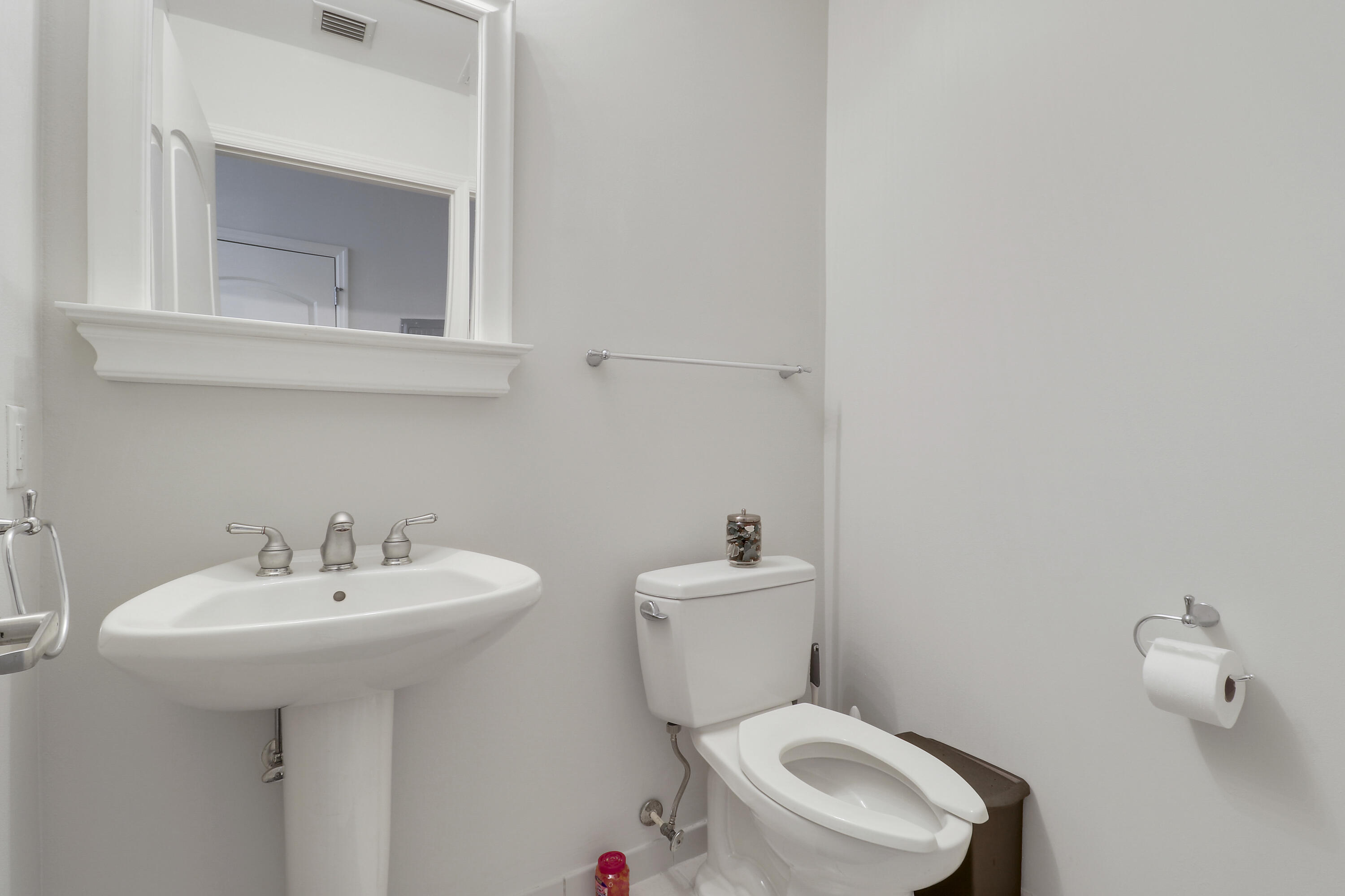 ONE CITY PLAZA CONDO - Residential Lease