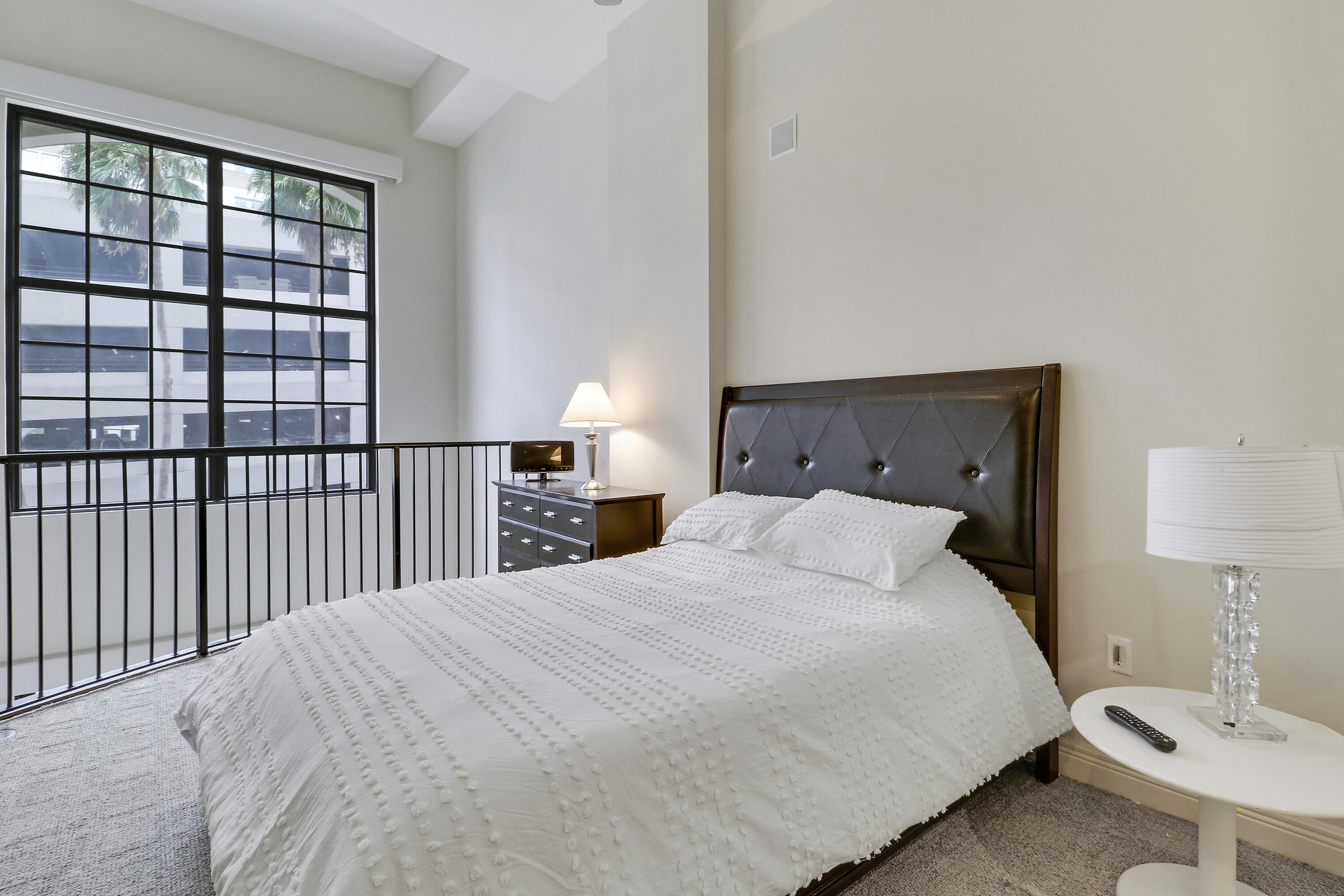 ONE CITY PLAZA CONDO - Residential Lease