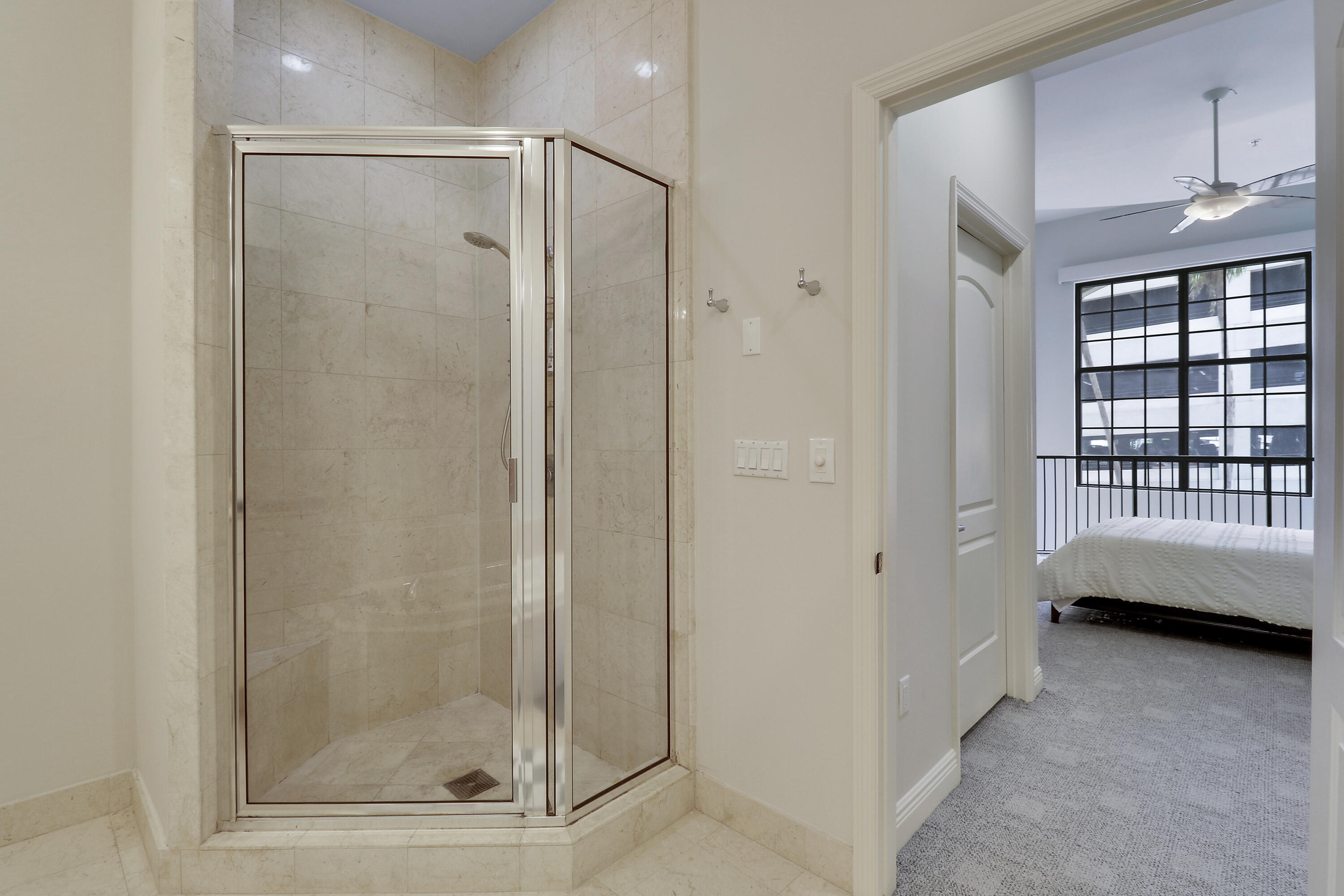 ONE CITY PLAZA CONDO - Residential Lease