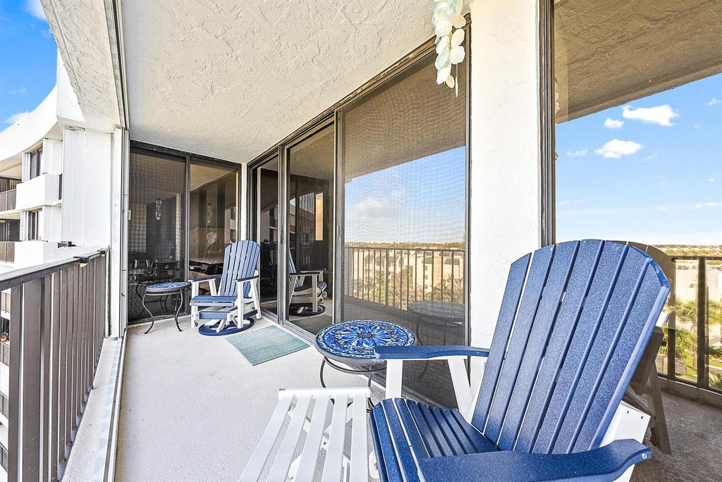 Photo of 1300 S Highway A1a #523, Jupiter, FL 33477 (MLS # R11115102)