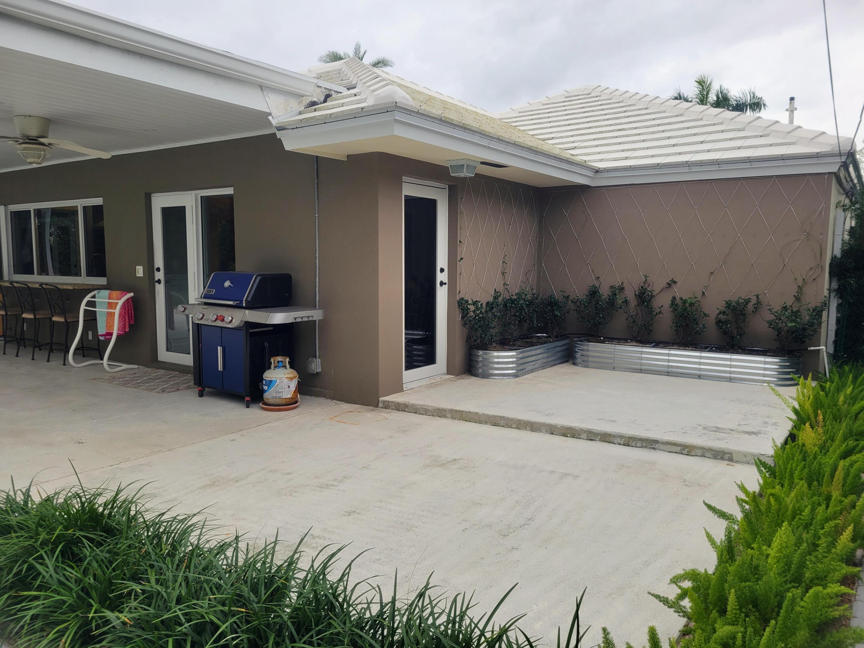 CAMINO GARDENS SEC 2 - Residential