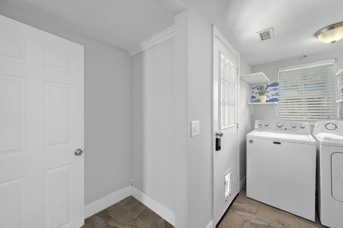 QUEEN'S COVE UNIT 1 - Residential