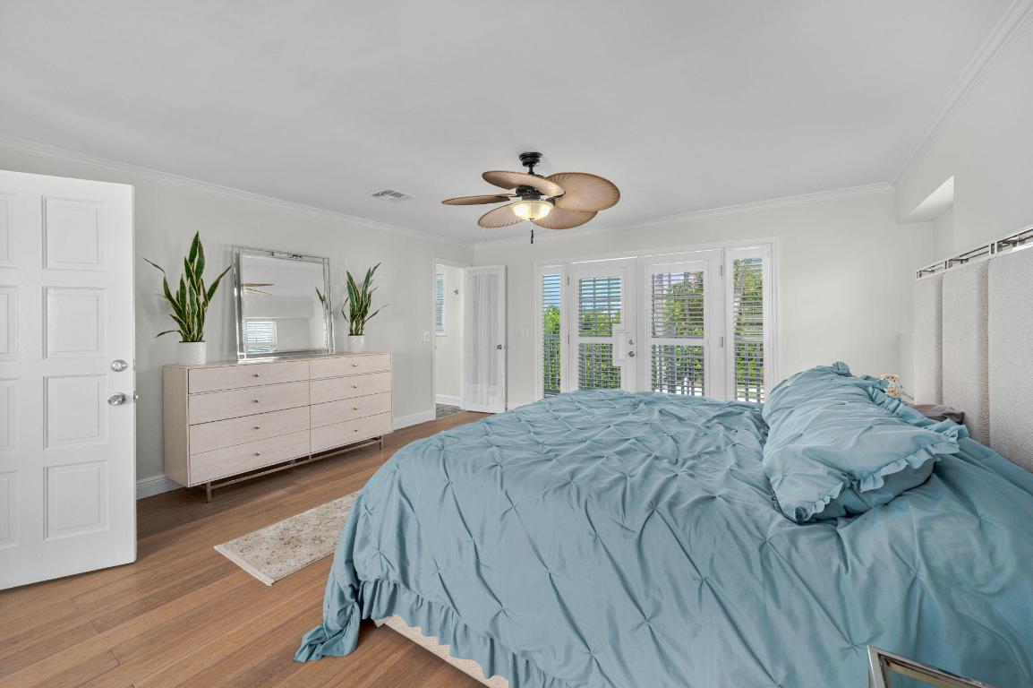 QUEEN'S COVE UNIT 1 - Residential