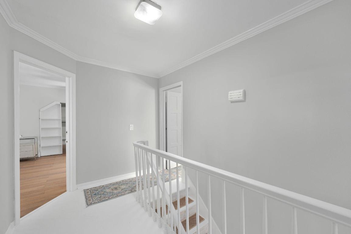 QUEEN'S COVE UNIT 1 - Residential