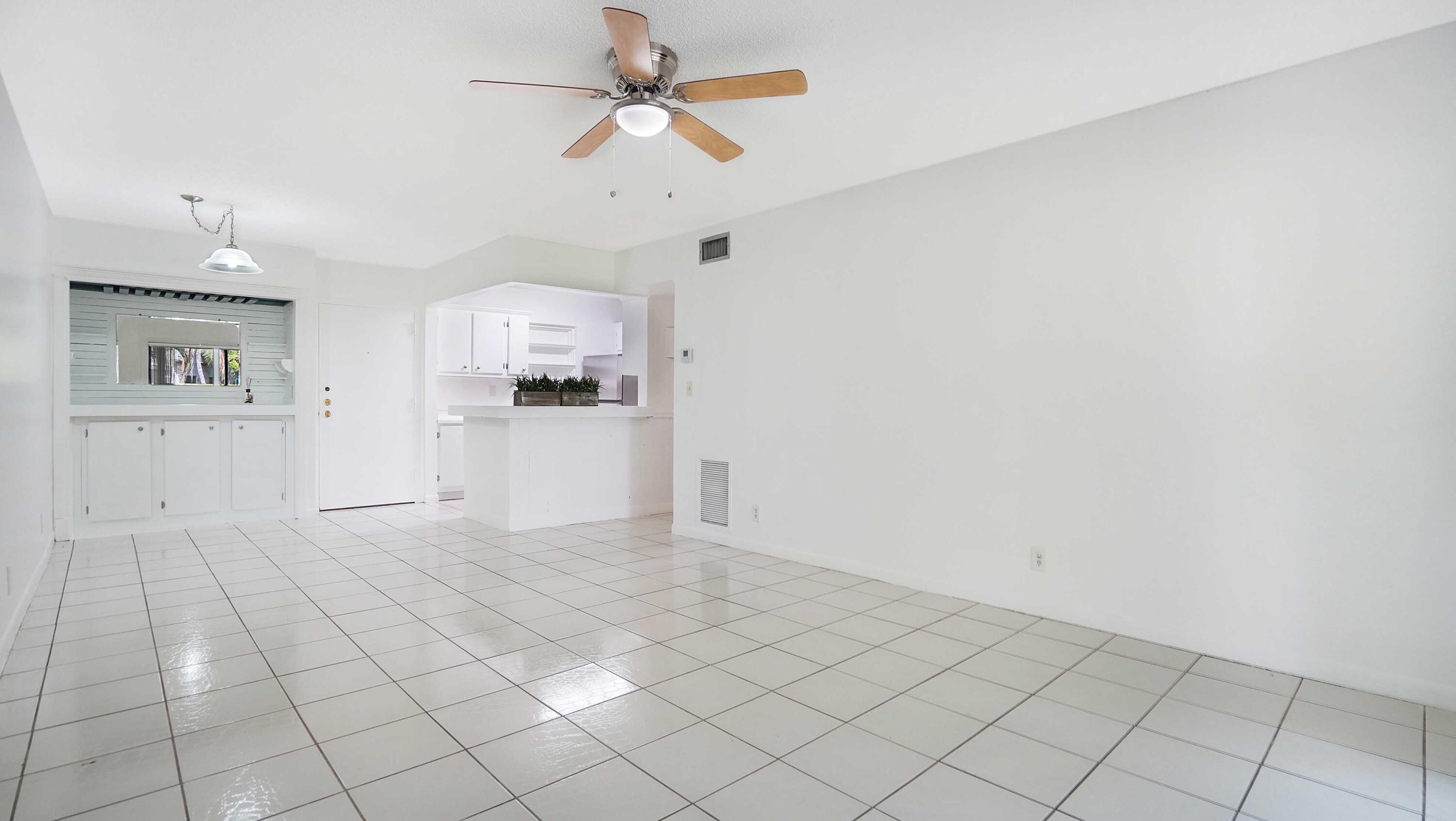 OAKLAND SHORES CONDOMINIUM 1 - Residential