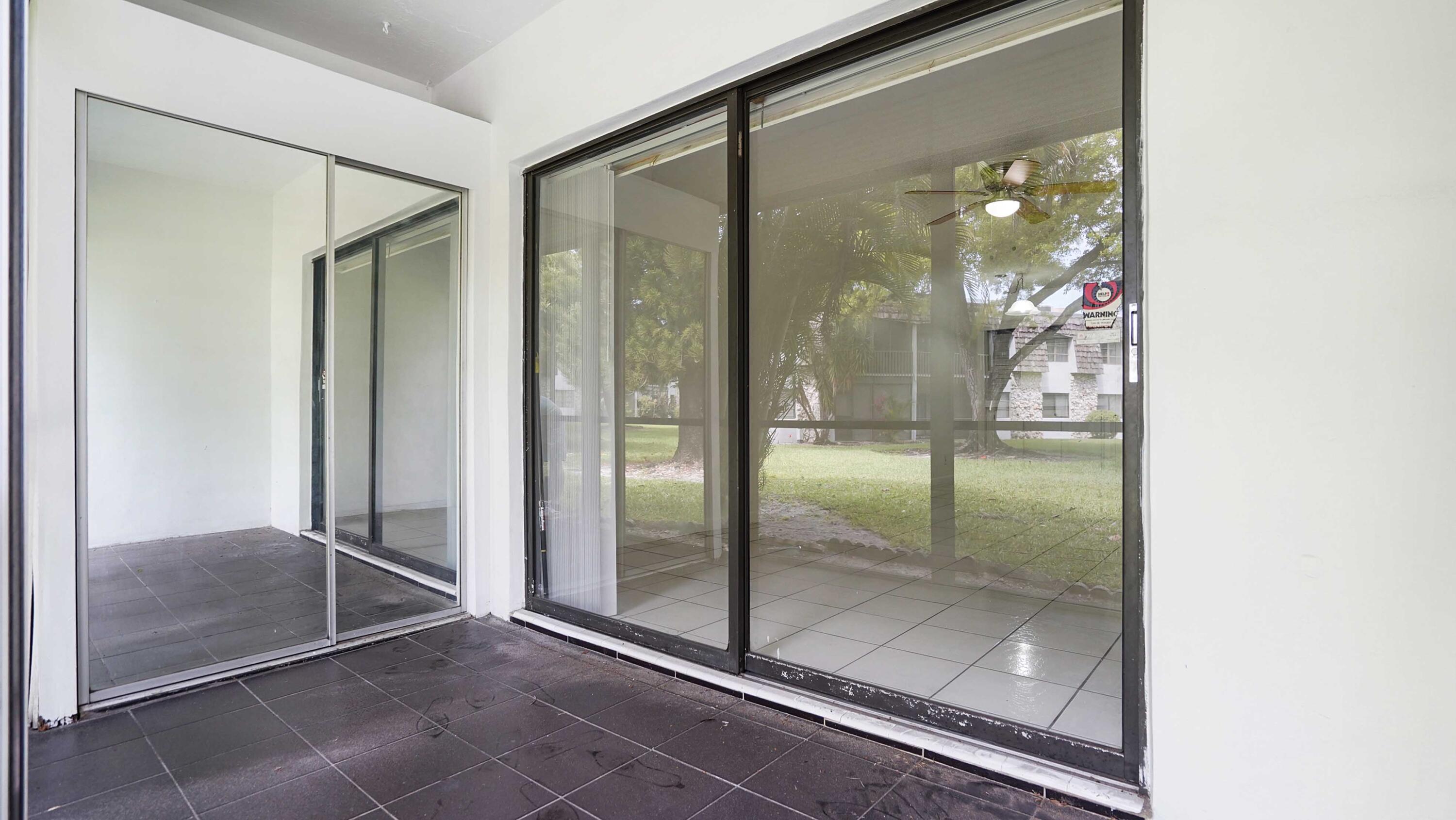 OAKLAND SHORES CONDOMINIUM 1 - Residential