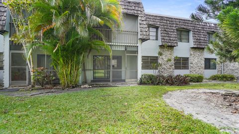 Tiny photo for 3105 Oakland Shores Drive #J106, Oakland Park, FL 33309 (MLS # B26022916)